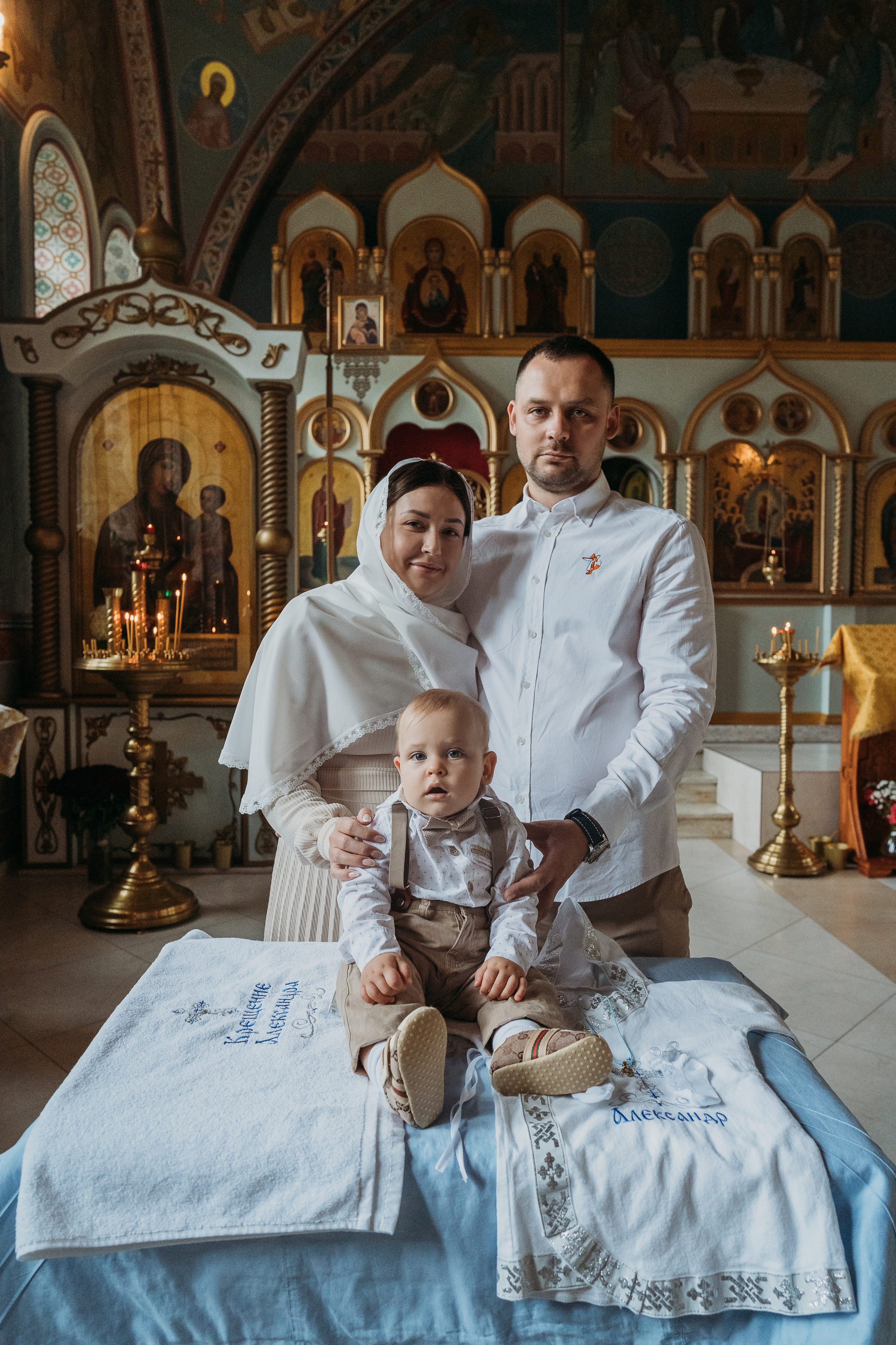 Фотограф на крещение Фотограф на крестины Крещение ребенка Крещение младенца Православный фотограф Фотосъемка в храме Можно ли фотографировать в храме Как подготовиться к крещению ребенка красивый фотографии Фотограф на крещение Москва найти Фотограф на крещение недорого Крещение ребенка в православном храме