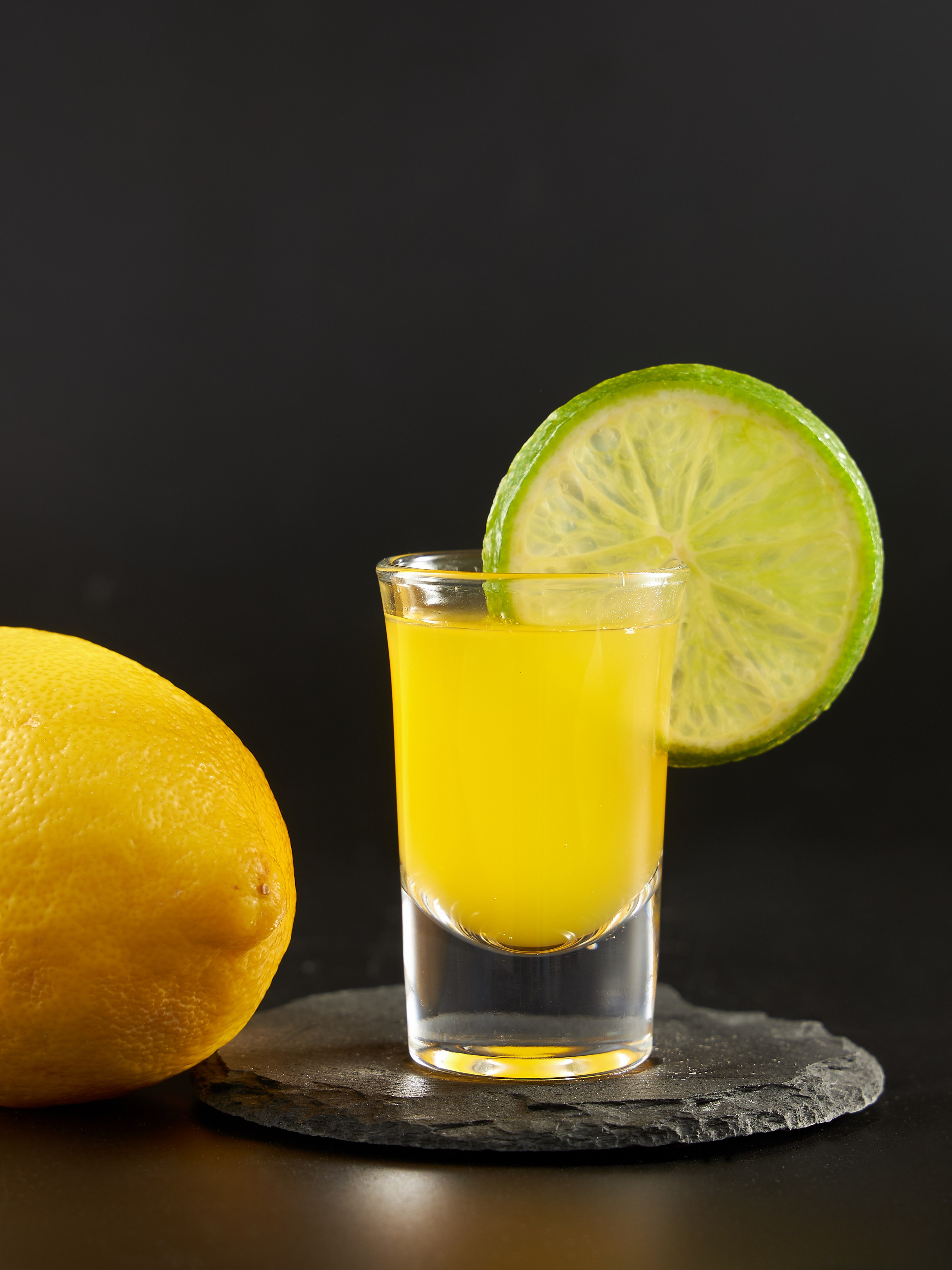 Фотосъемка посуды для маркетплейсов. Алексей Темнов — фотограф в Пятигорске