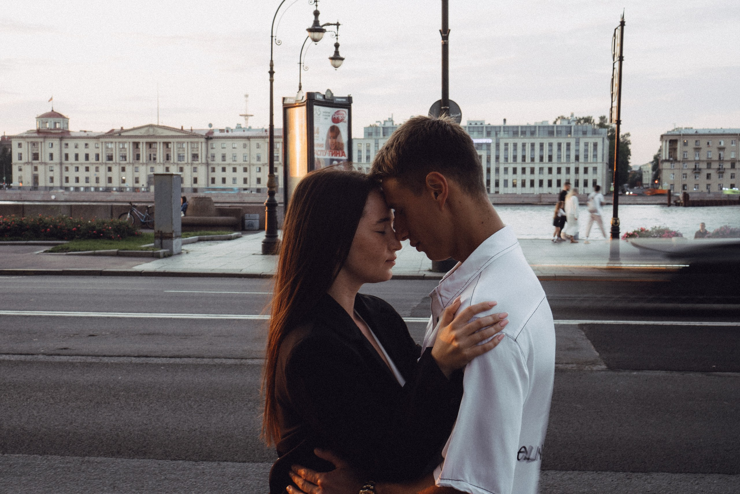 Городская прогулка влюбленных. Профессиональный фотограф, Санкт-Петербург — Виктория Богомолова