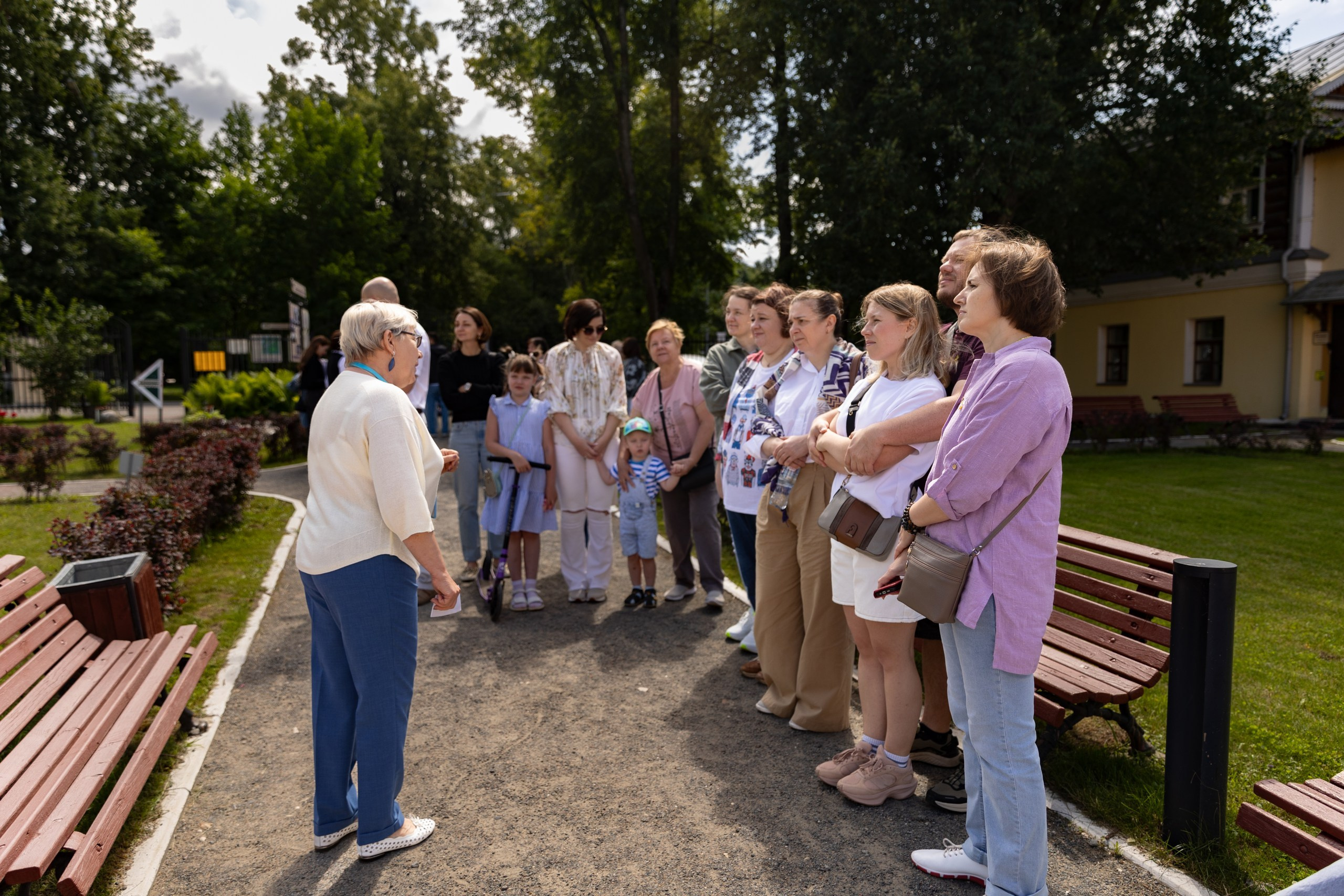 Корпоративная экскурсия. Усадьба Большие Вяземы. Свадебный и семейный фотограф