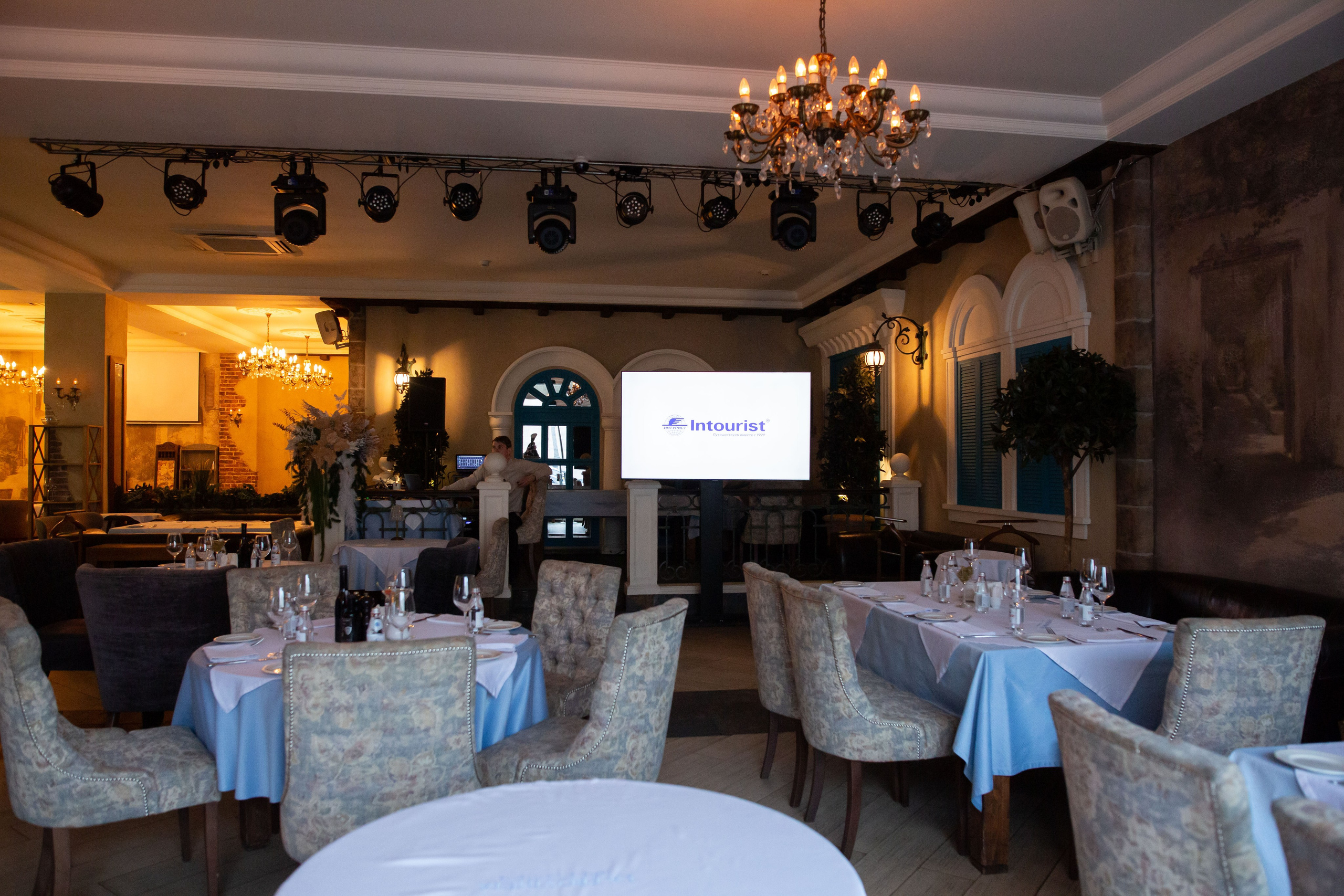 Москва бизнес завтрак ресторан La Provincia. Семейный и детский фотограф Анна Петракова