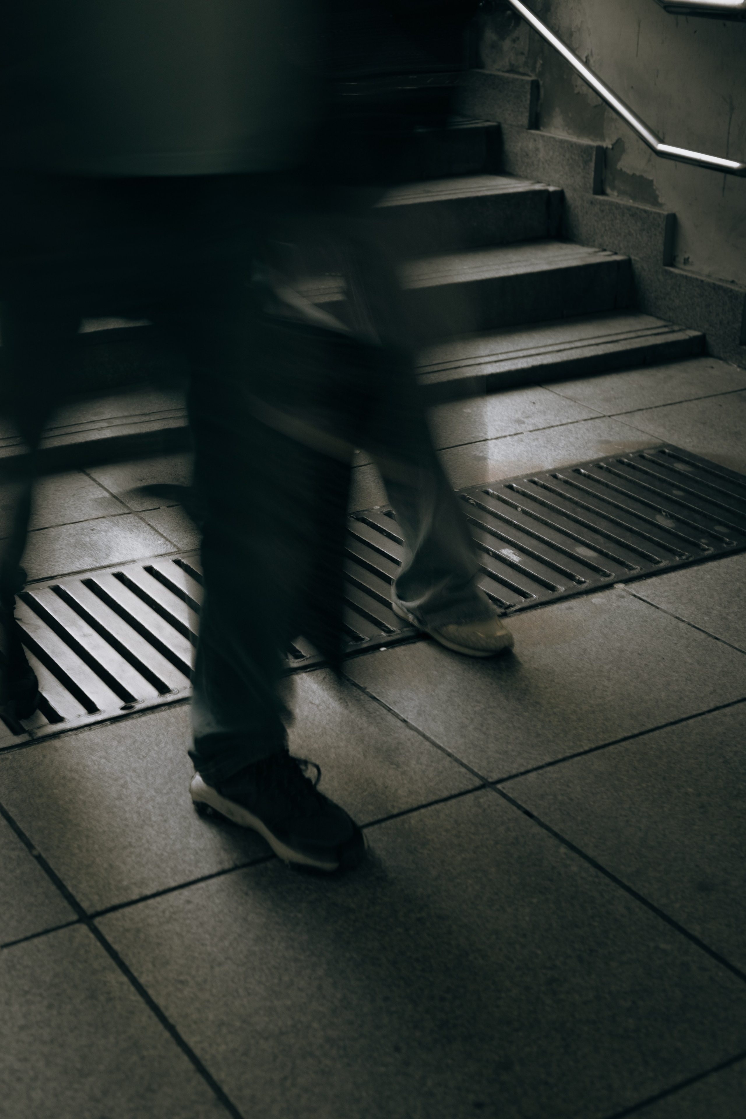 Стрит фотография Владивосток, Россия. Mood цвета, обработка, уроки, пресеты