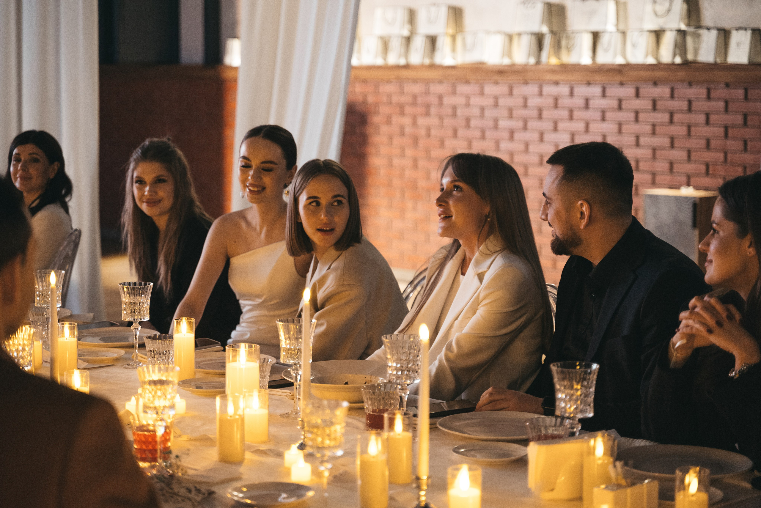 WhiteRoom Pre-wedding. Репортажный и свадебный фотограф в Сургуте
