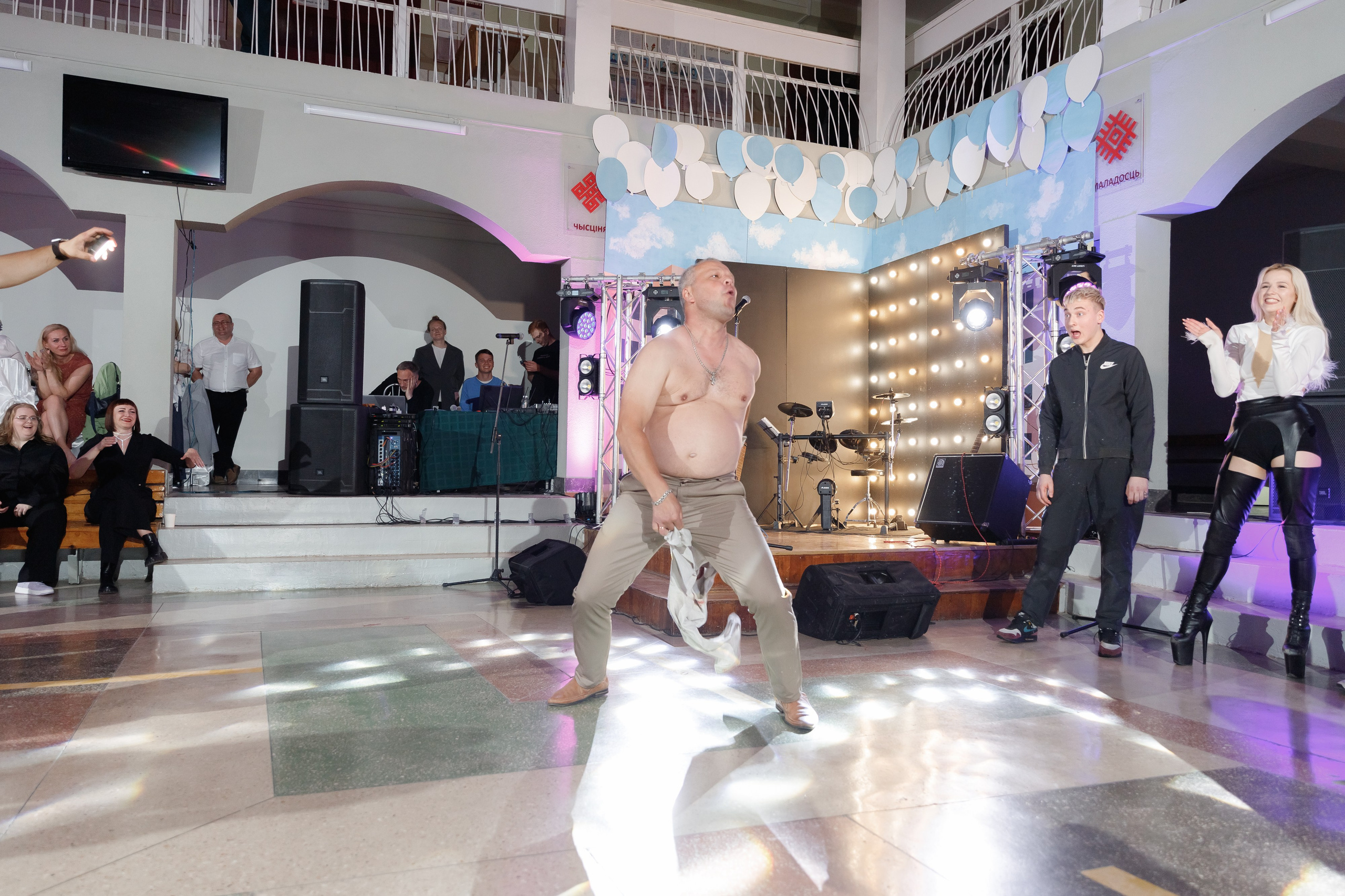 Школьный выпускной 2023 год в Минске. Свадебный фотограф в Минске/Беларуси Сергей Спиридонов