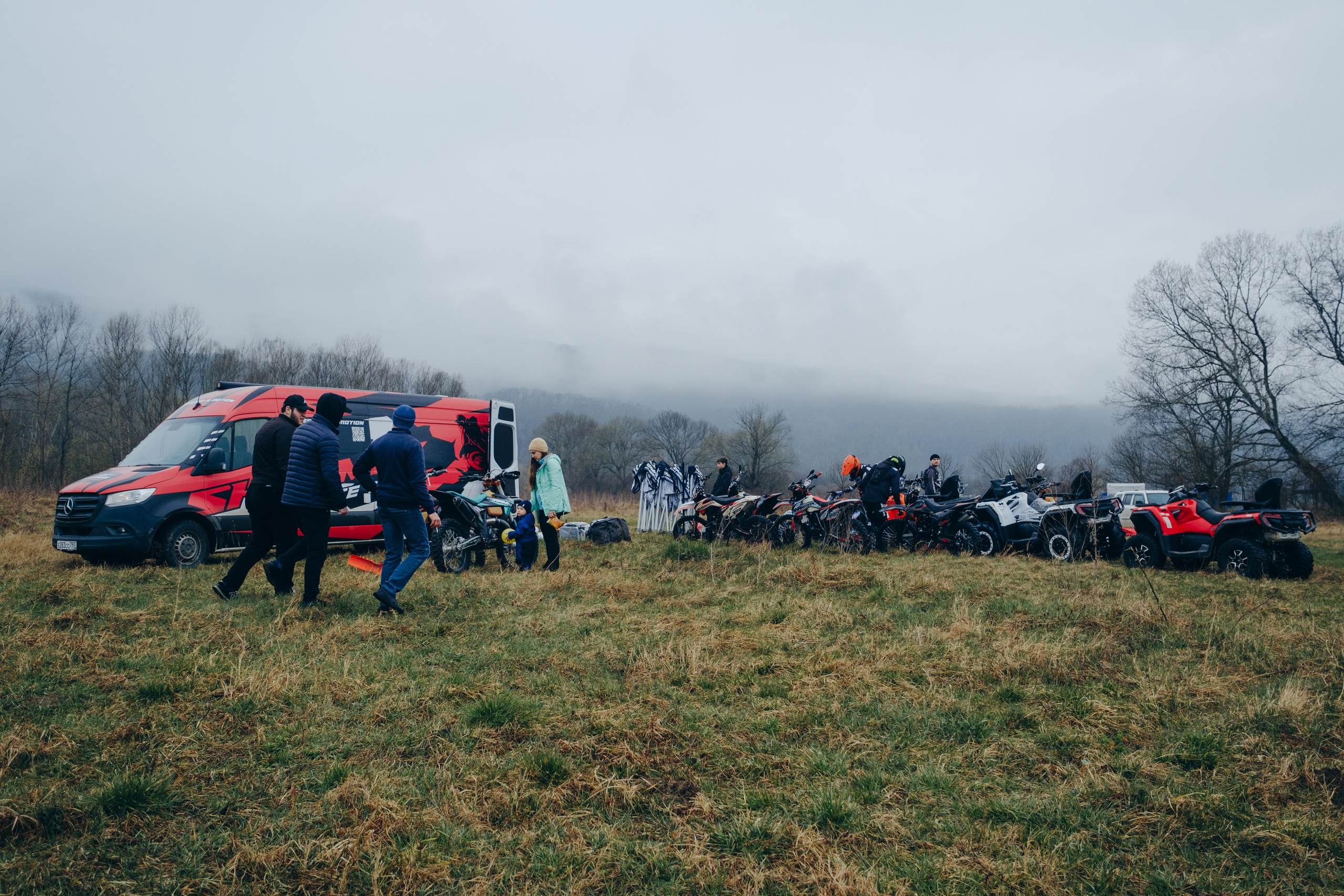 Эндуро Фест от Shamax Motors (Краснодар). Свадебный фотограф Денис Ожигин в Краснодаре и крае. Эмоциональная и стильная съемка вашего дня