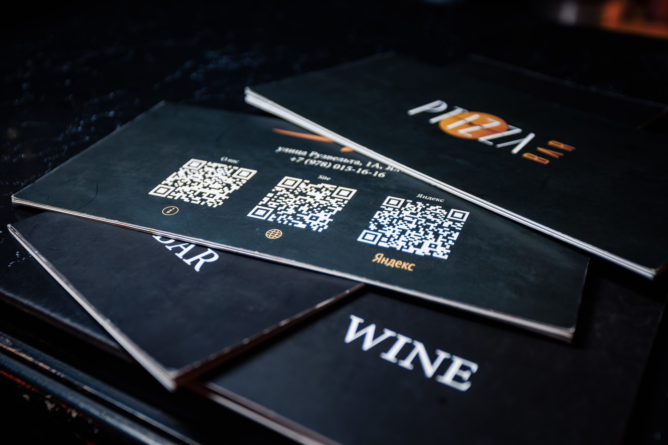 Городской корпоратив в PTIZZA_Ялта_29.12.2025. Аминов Руслан | Фотограф