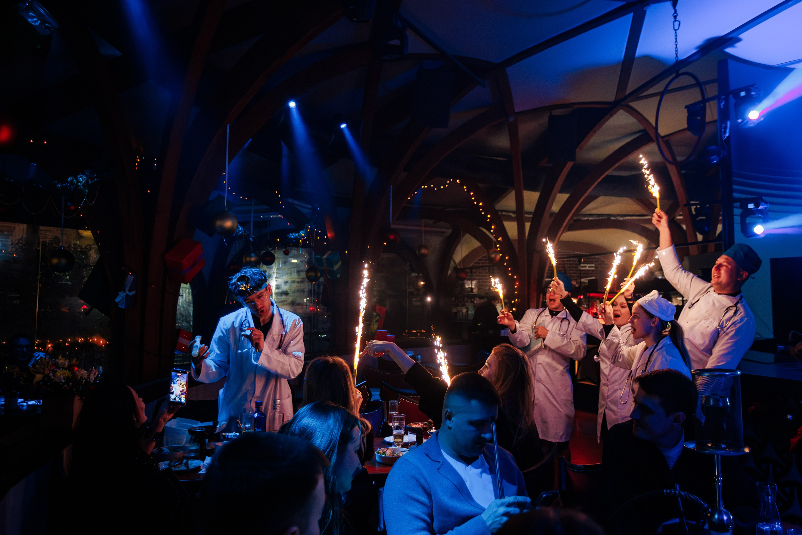 Городской корпоратив в PTIZZA_Ялта_29.12.2025. Аминов Руслан | Фотограф