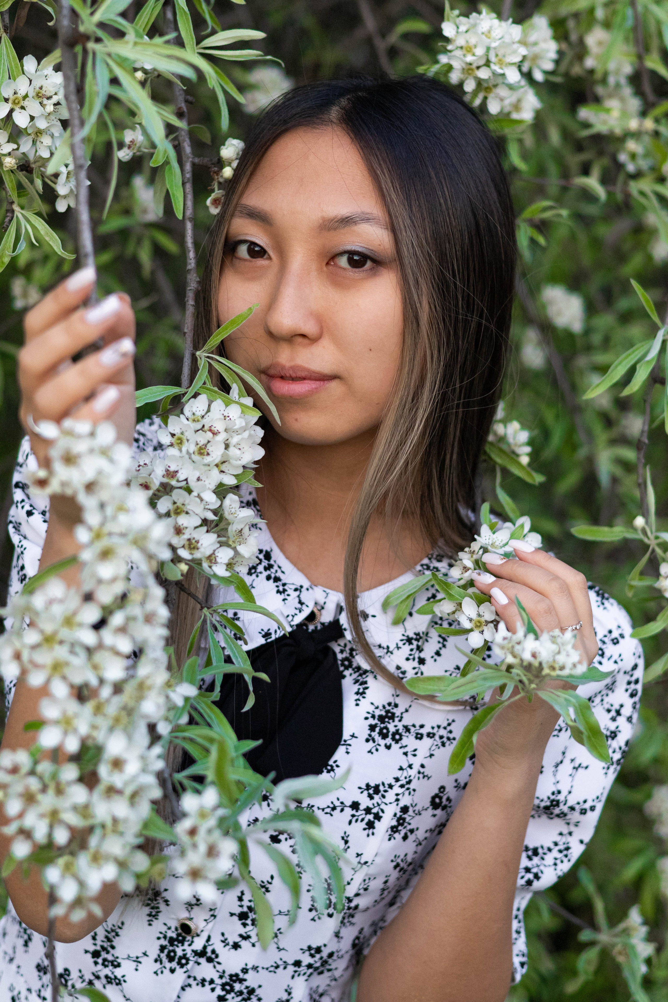 Виктория. Яблоневый сад. Портретный фотограф Панферова Регина г. Санкт-Петербург, г. Казань