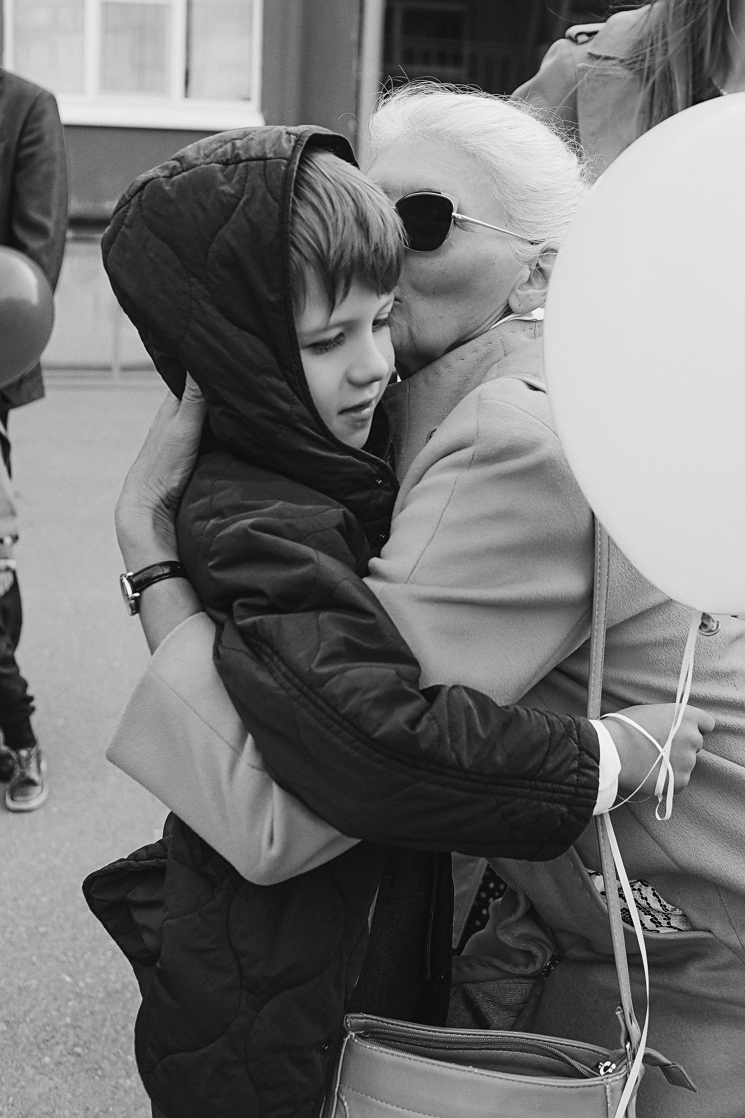 1 сентября линейка+кл час+портреты. Семейный фотограф Тюмень, фотограф на роды Салмина Мария