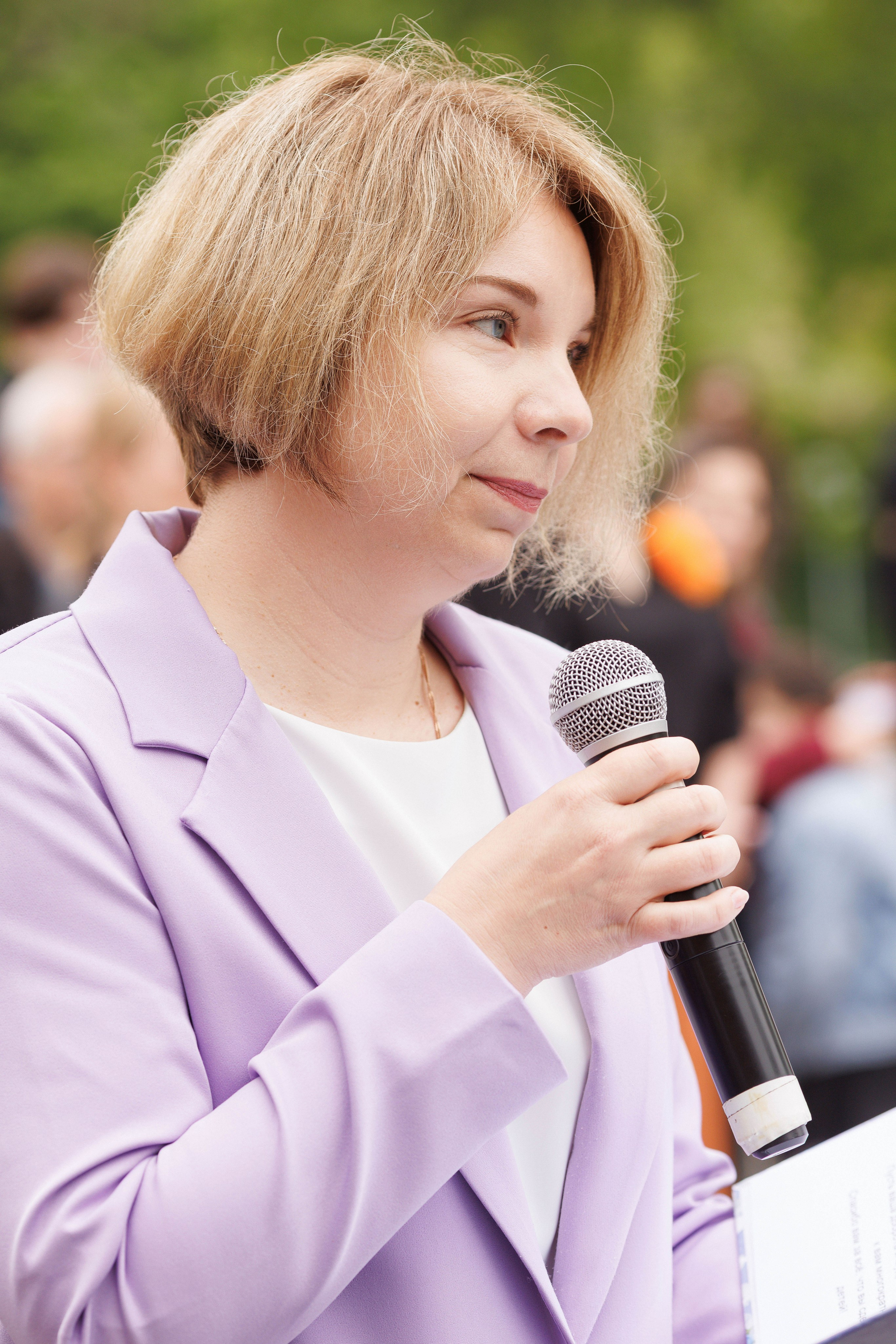 Последний звонок Гимназия Артем. Photoalbum-vl.ru