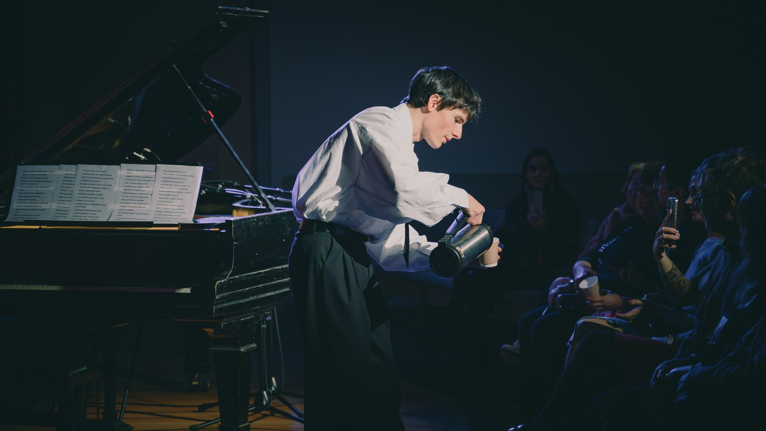 Театр чувства. Посвящение Юрию Бутусову. Театральный фотограф Михаил Макаричев-Энгельс