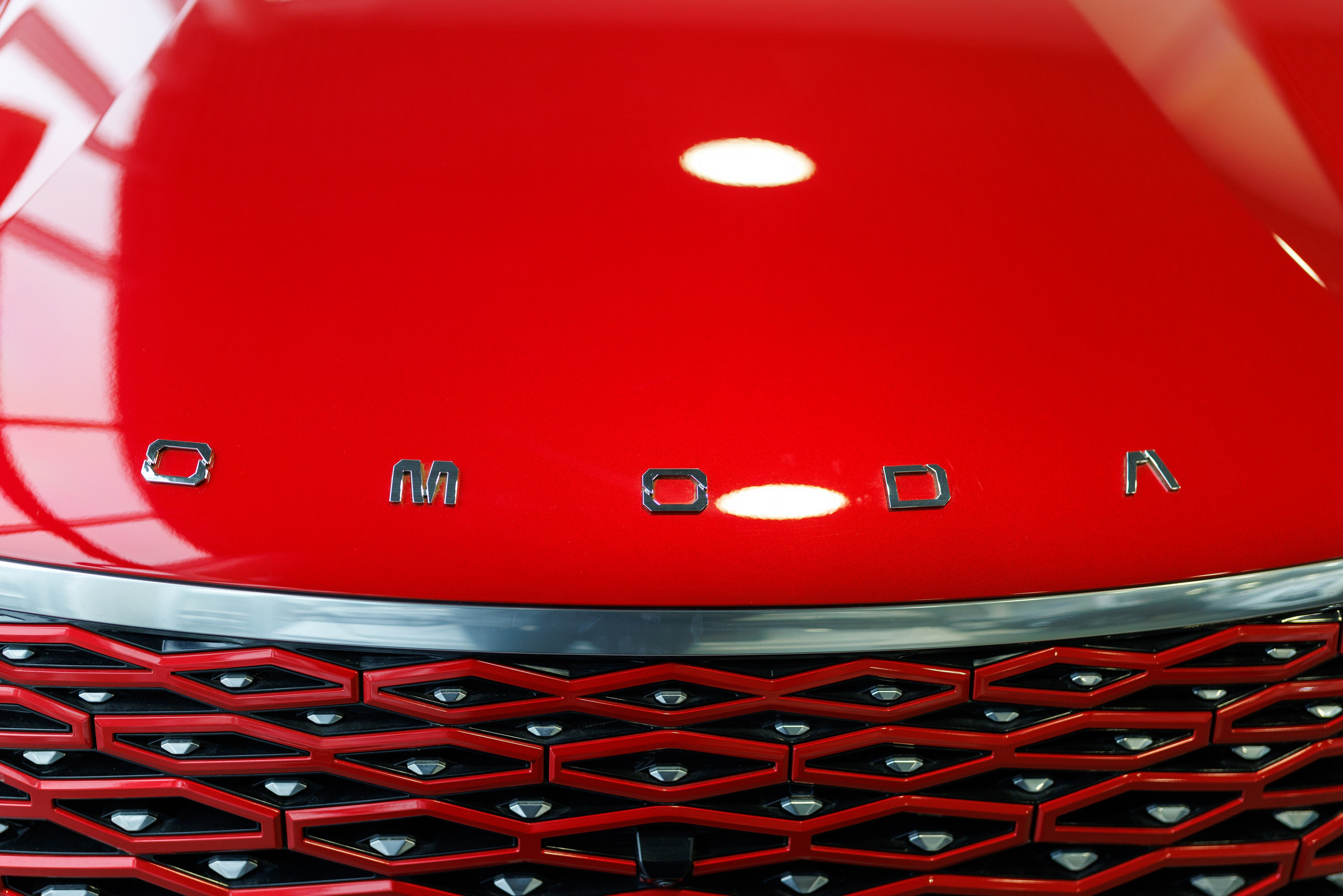 Автосалон «Боравто». Фотограф Олег Сотник