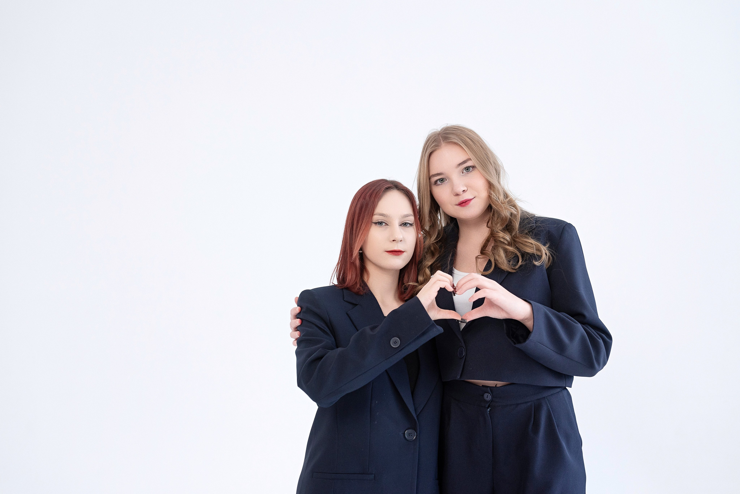 9 класс на циклораме. Детский и семейный фотограф в Сургуте и Нефтеюганске Анна Старцева