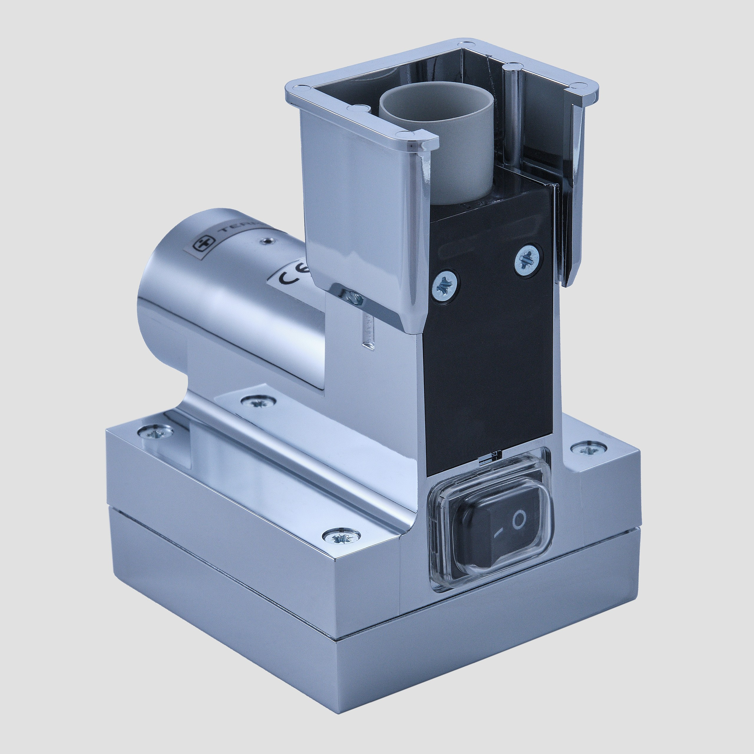 Предметные фотографии регуляторов и нагревателей для отопительных приборов