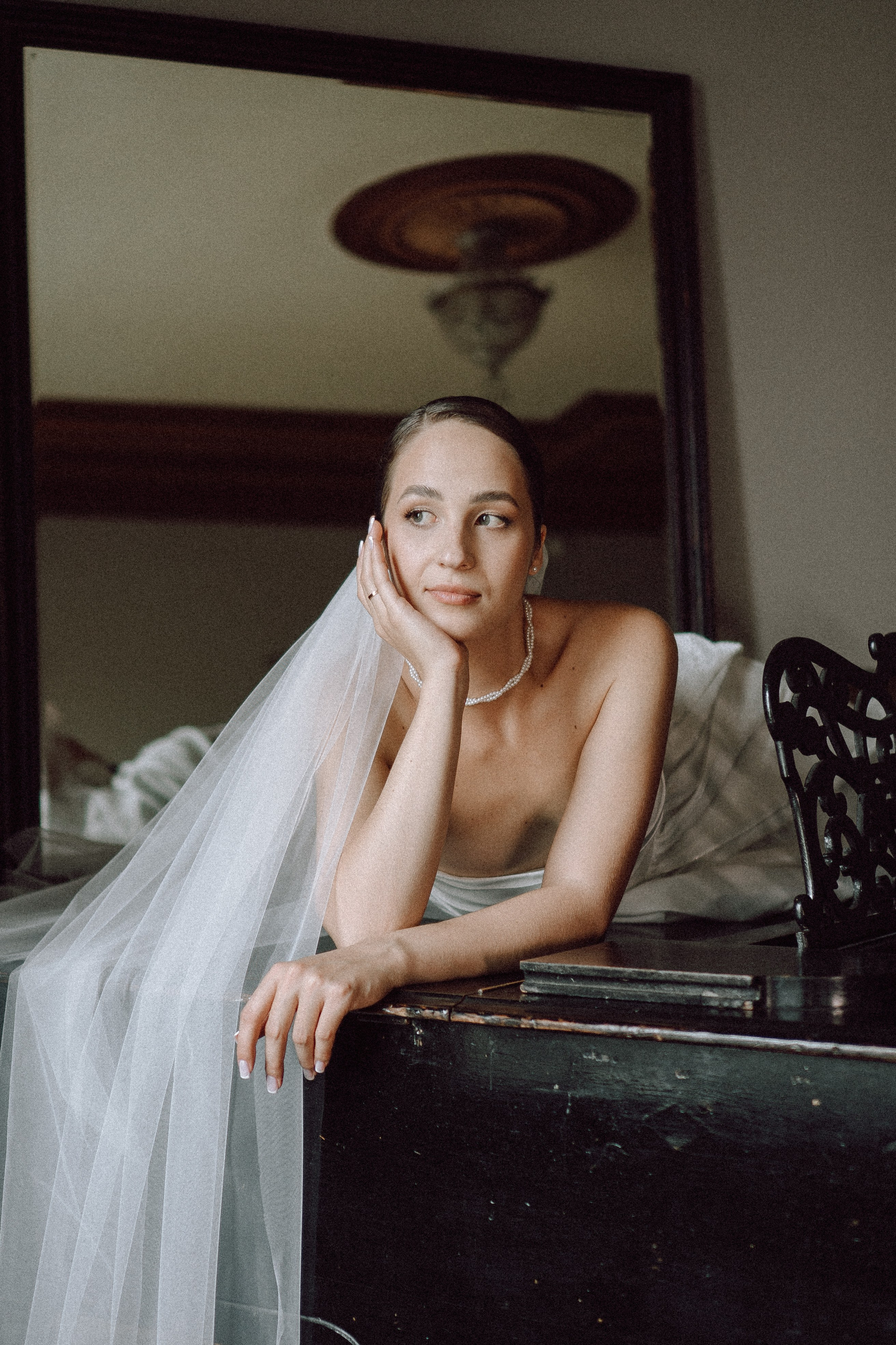 СВАДЕБНАЯ ПРОГУЛКА В САНТК-ПЕТЕРБУРГЕ (ИСАКИЕВСКИЙ СОБОР, ЗИМНЯЯ КАНАВКА, ЭРМИТАЖ И БОЛЬШАЯ МОРСКАЯ УЛИЦА). Профессиональный фотограф, Санкт-Петербург — Виктория Богомолова