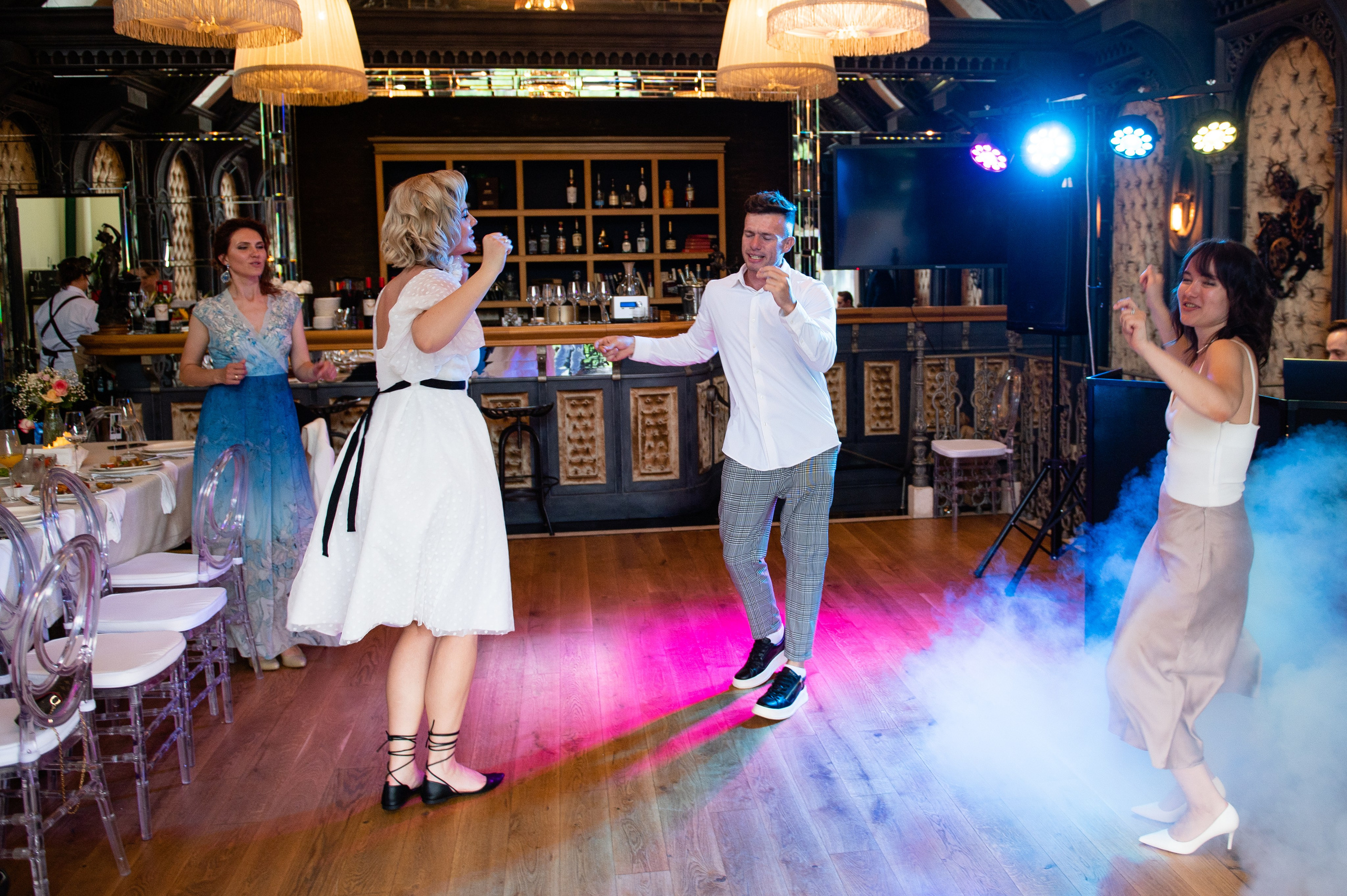 Настя и Ян. Профессиональный фотограф Александра Харламова