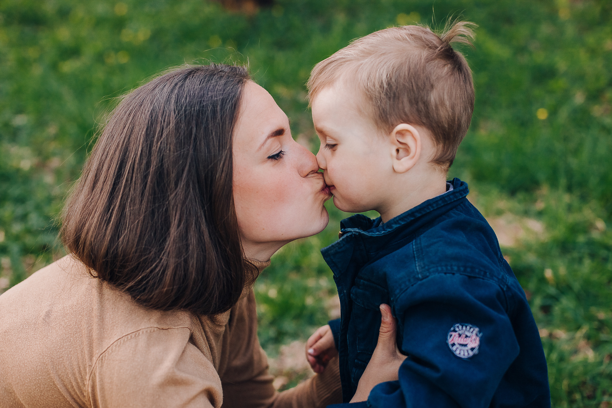 Люба и Марк (цветение садов). Семейный фотограф в Минске Саша Павлюк
