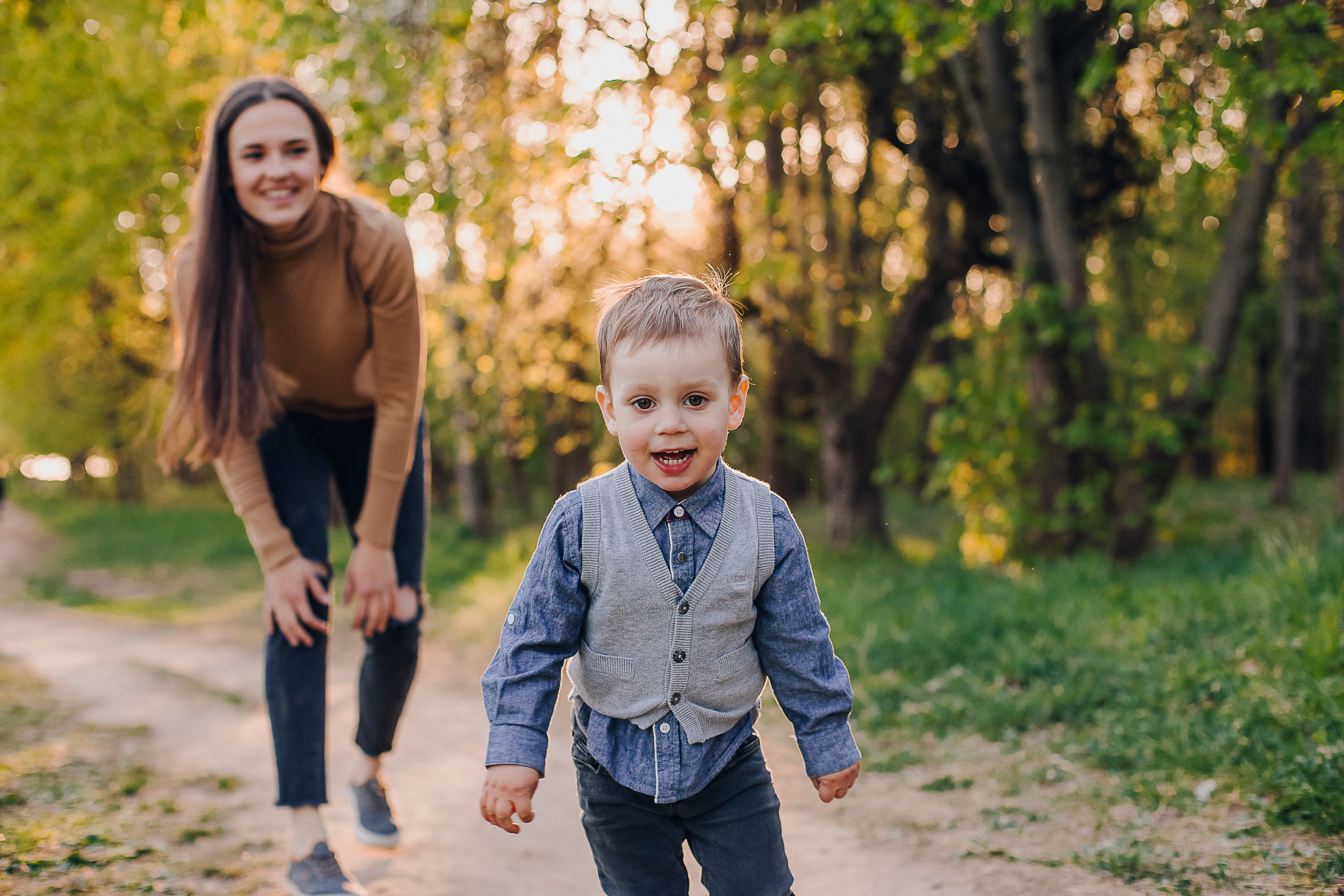 Люба и Марк (цветение садов). Семейный фотограф в Минске Саша Павлюк