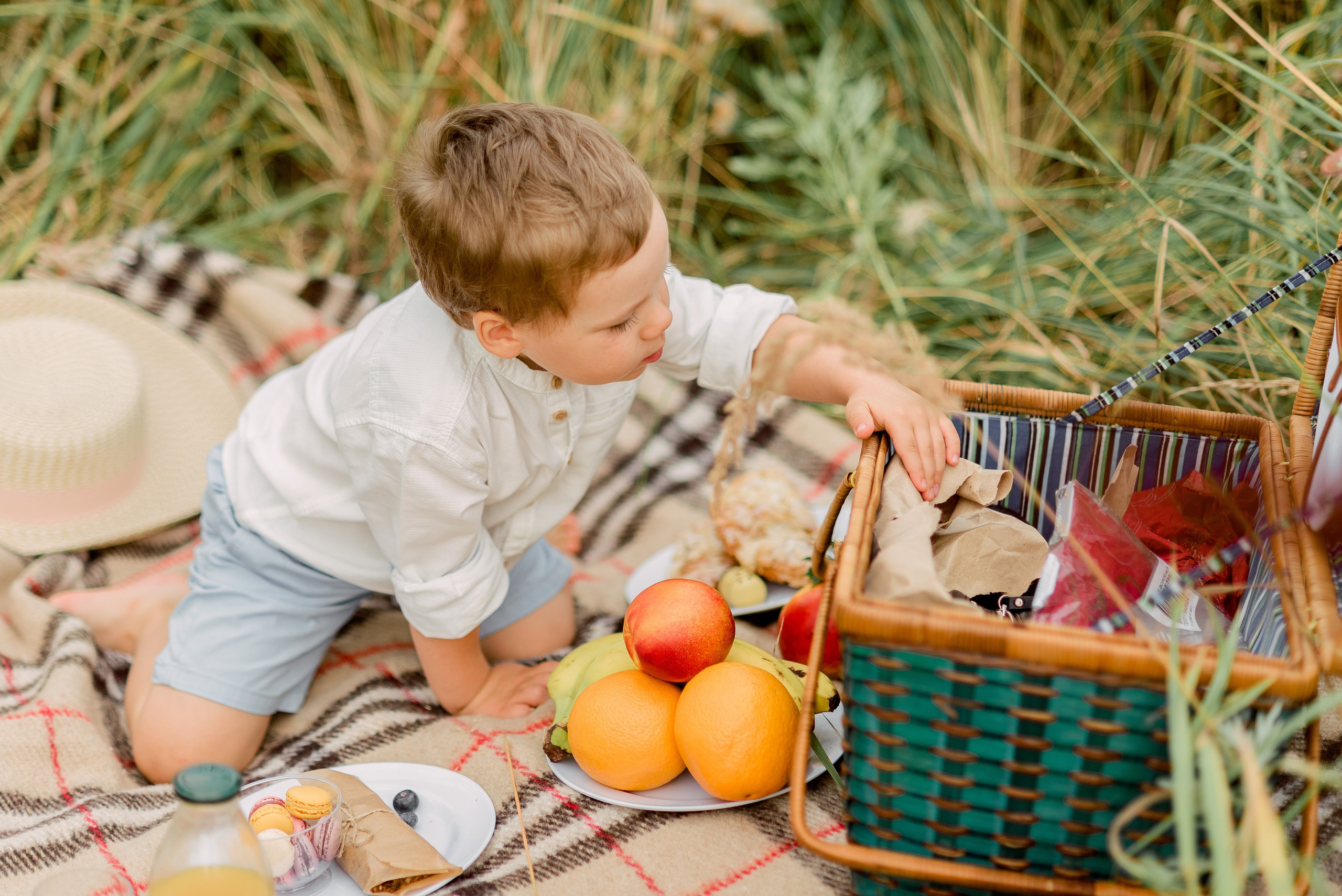 В поле. Фотограф Юлия Попова