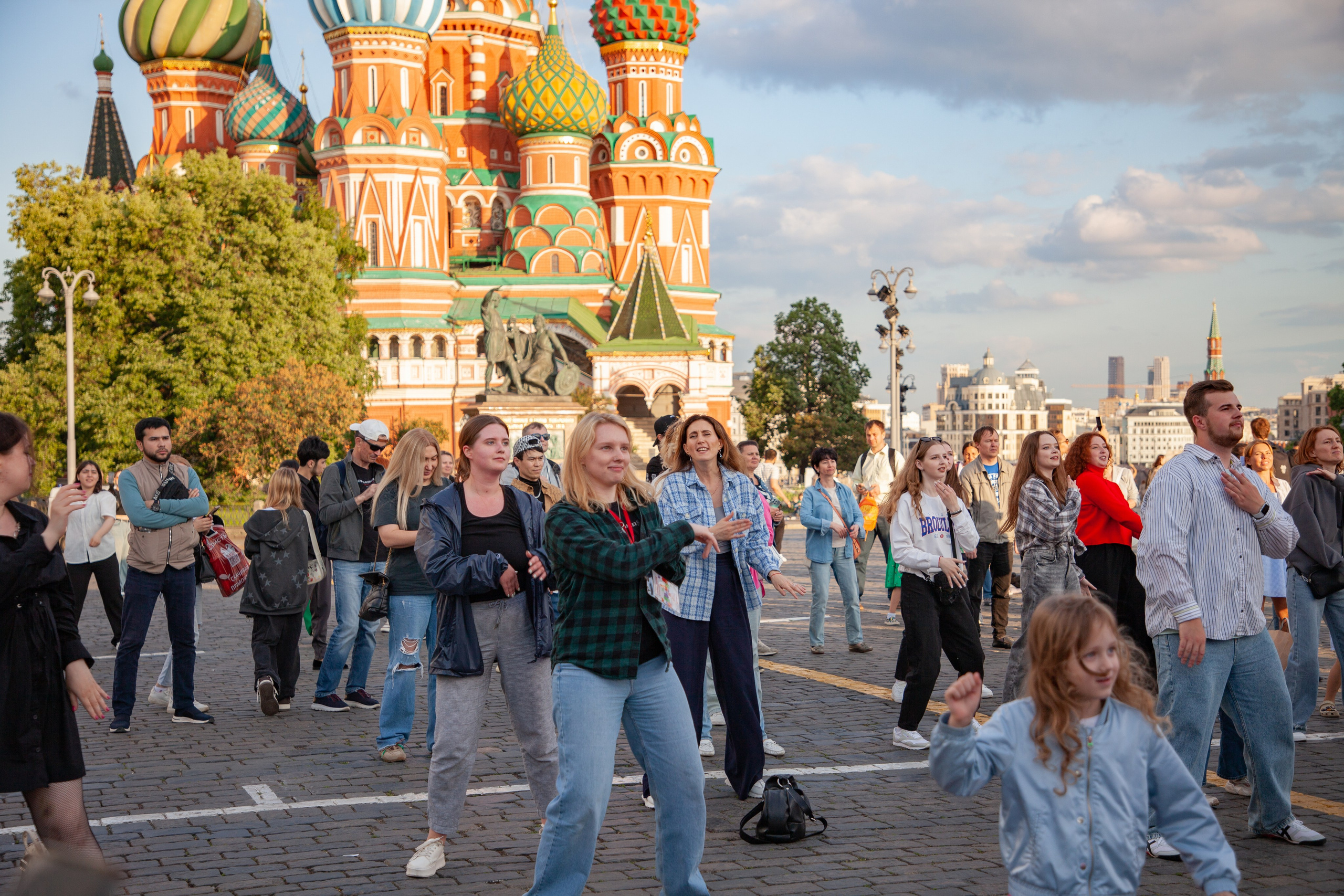 — Книжный фестиваль 2024 (флешмоб). Фотограф | Москва