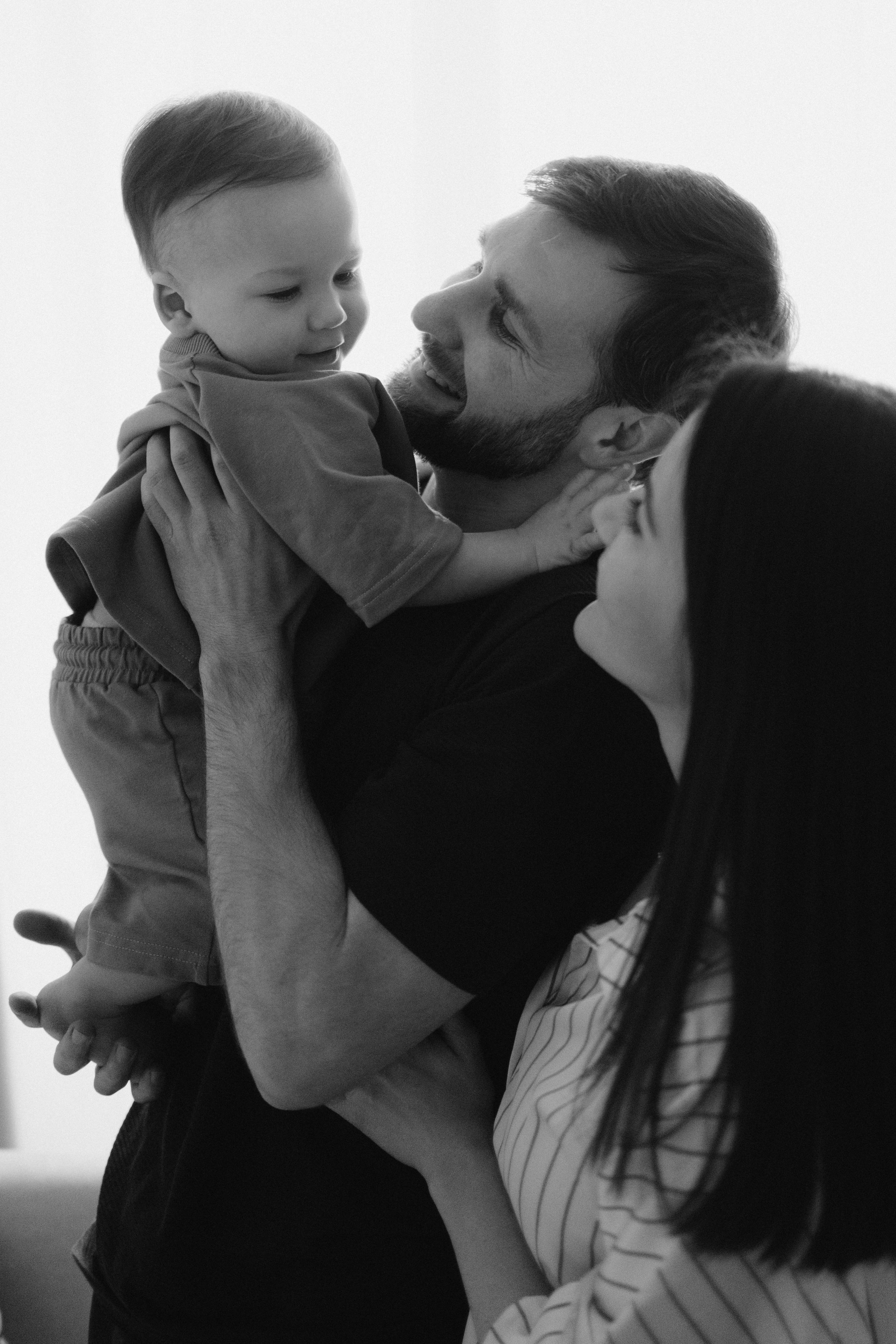 Мне 1 годик. Фотография о важном