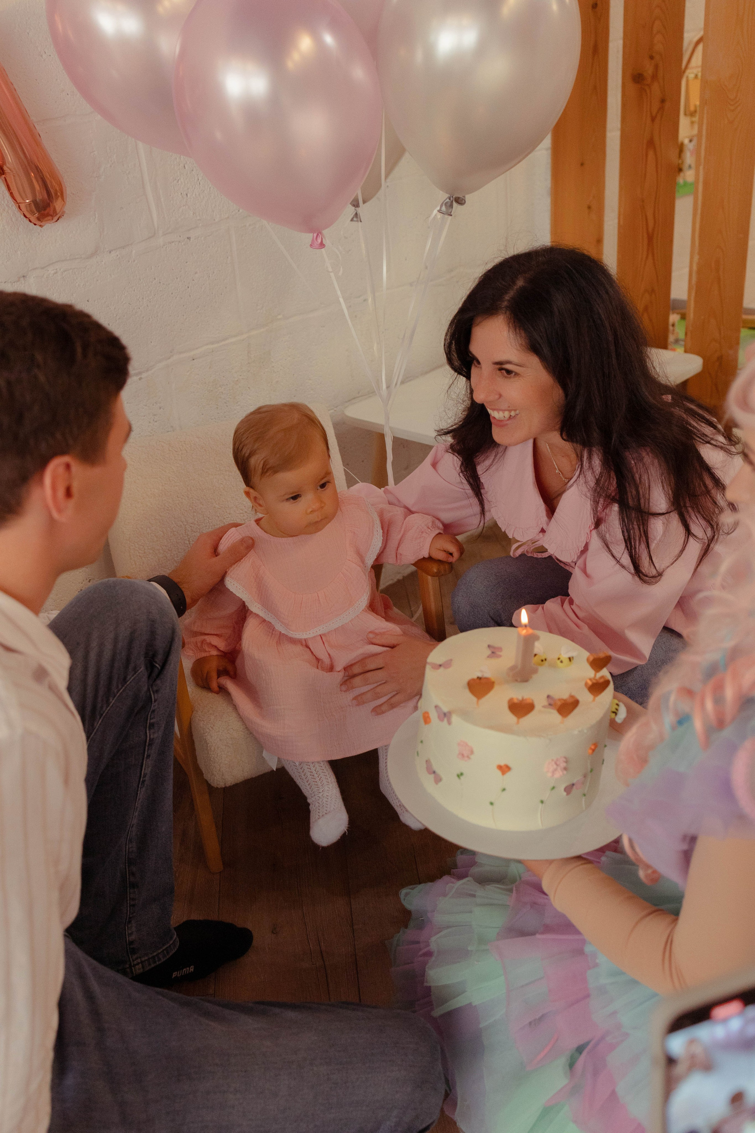 Еве 1 год в кофте «Бимби». Фотография о важном