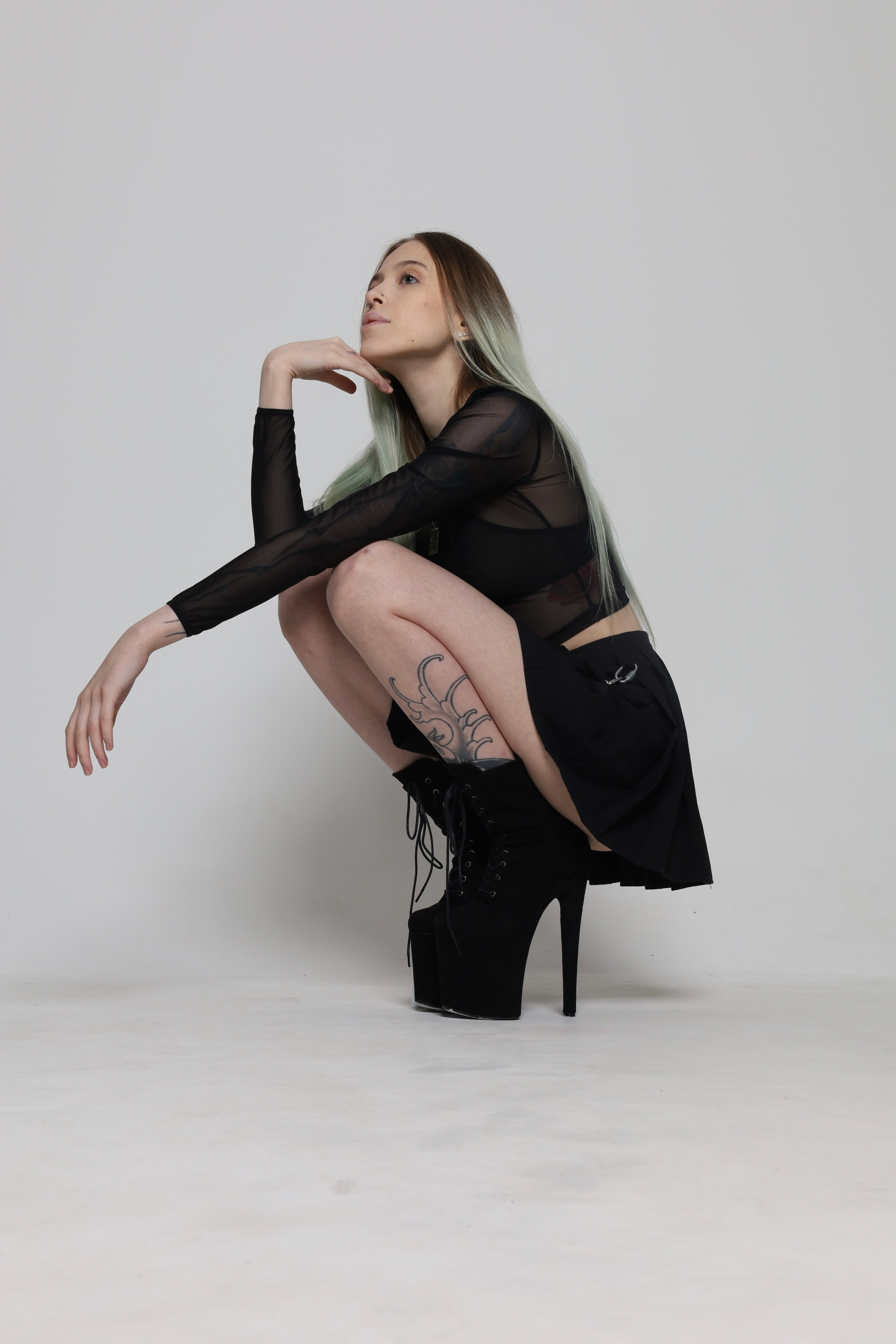 Марго и Макс. Съемка в студии с цветными фильтрами. Портретный фотограф Панферова Регина г. Санкт-Петербург, г. Казань