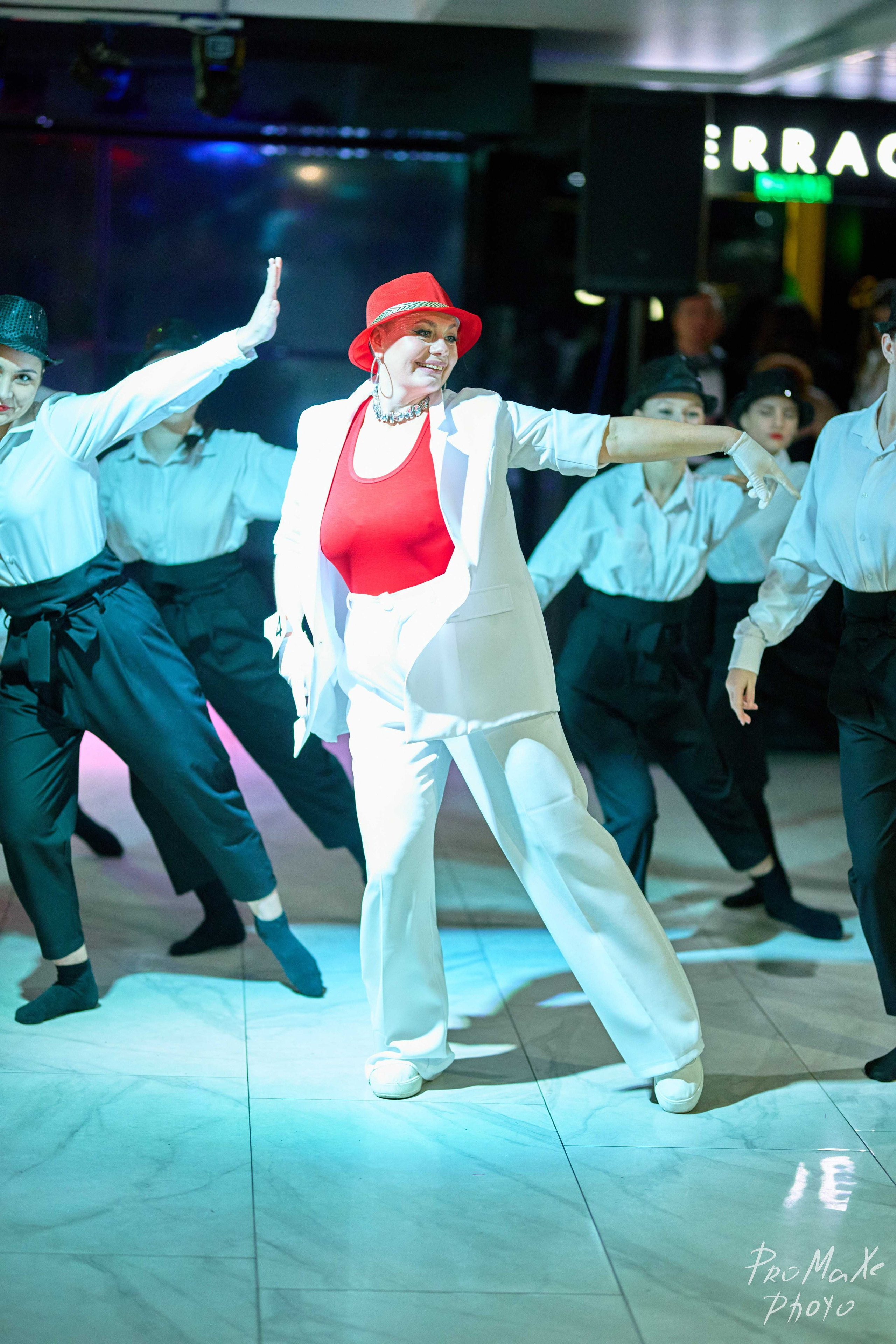 Зал КРАСА МАСС-МЕДИА ЧУВАШИИ. Владимир Суздалов (ProMaXe) — Портретный фотограф, тематические фотосессии в Чебоксарах