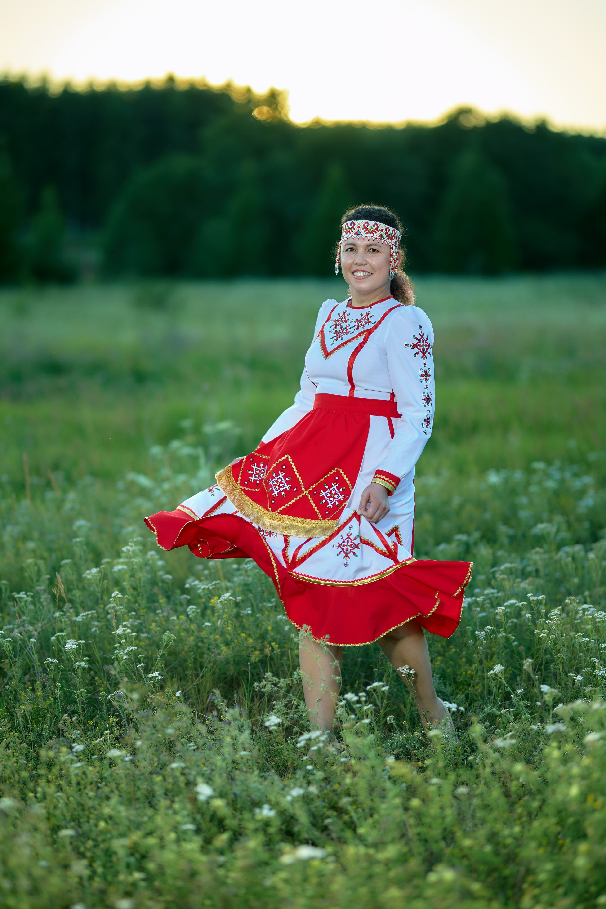 Семейная тематическая фотосессия в народных чувашских костюмах. Чувашия, Чебоксары. Владимир Суздалов (ProMaXe) — Портретный фотограф, тематические фотосессии в Чебоксарах