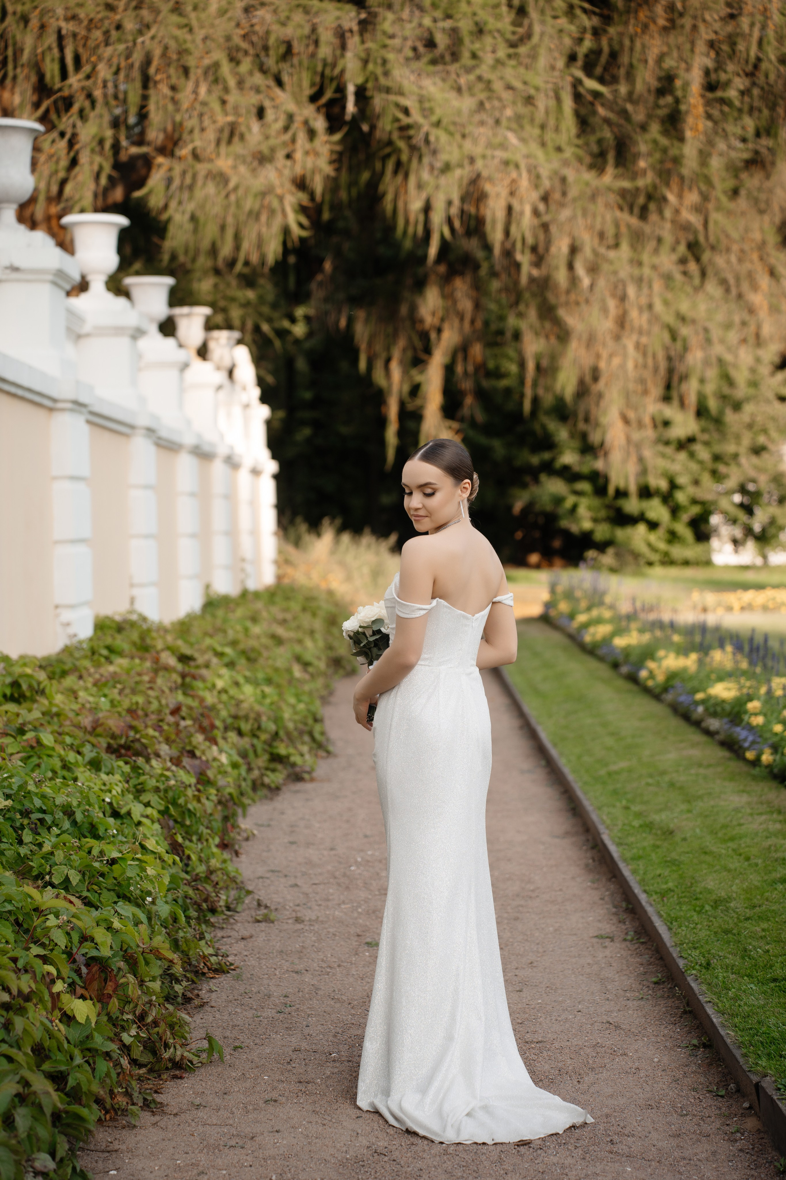 Свадебная фотосессия в парке Архангельское. Свадебный и семейный фотограф в Москве Светлана Зоткина
