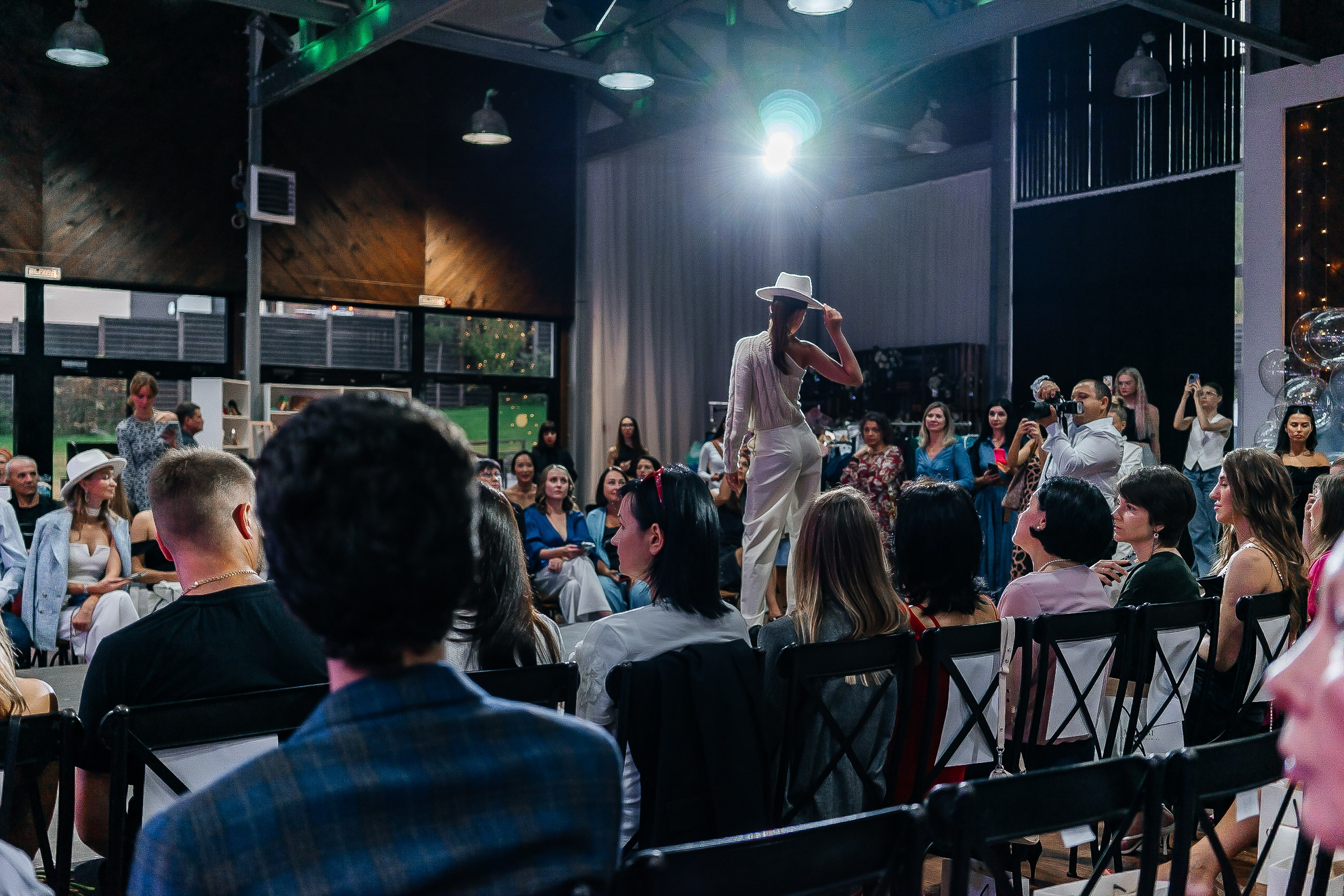 Fashion V 2023. Свадебный и семейный фотограф во Владивостоке Александра Глускер