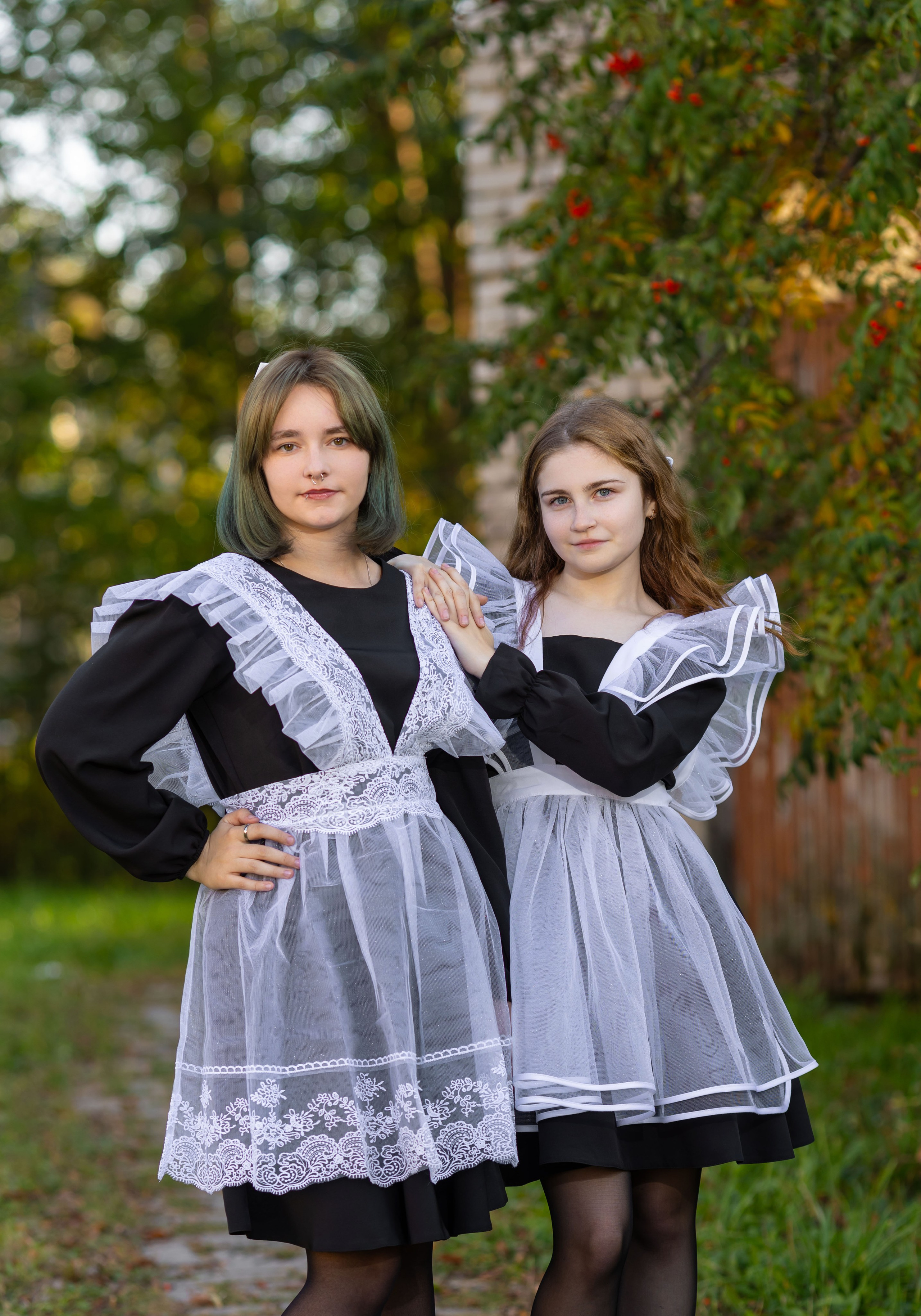 Осенняя фотосессия у школы с учителем. Семейный и детский фотограф Анна Петракова