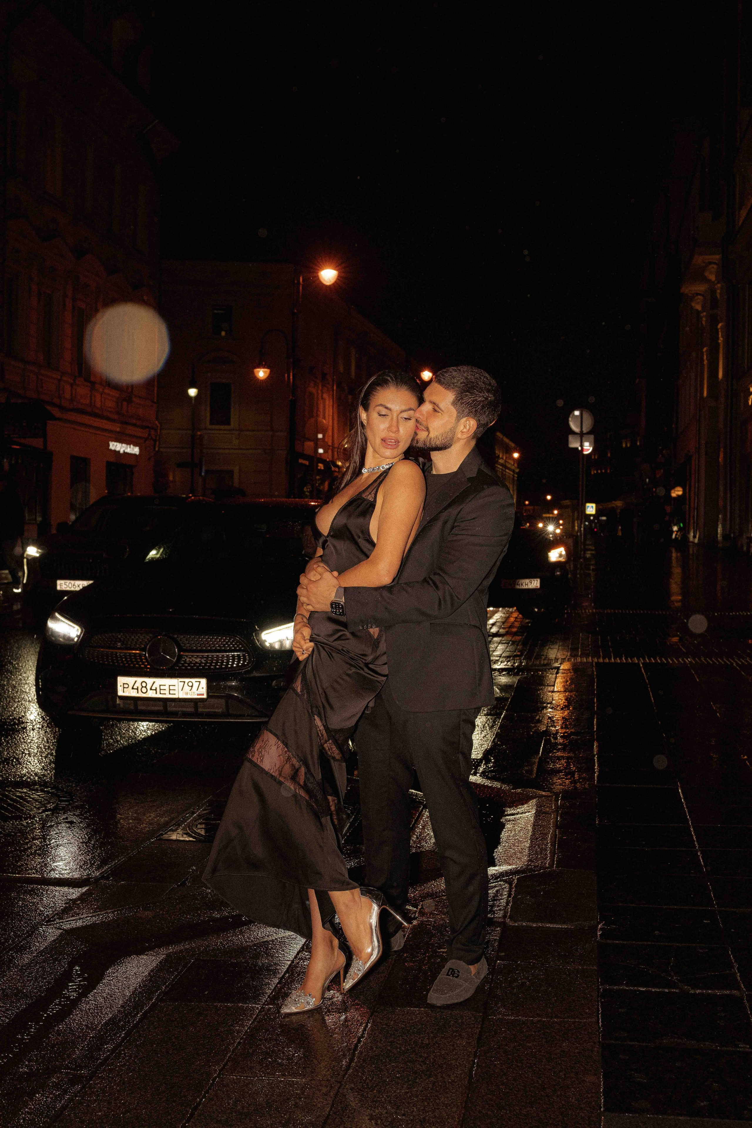 One rainy day in Moscow…. Сентиментальная свадебная фотография