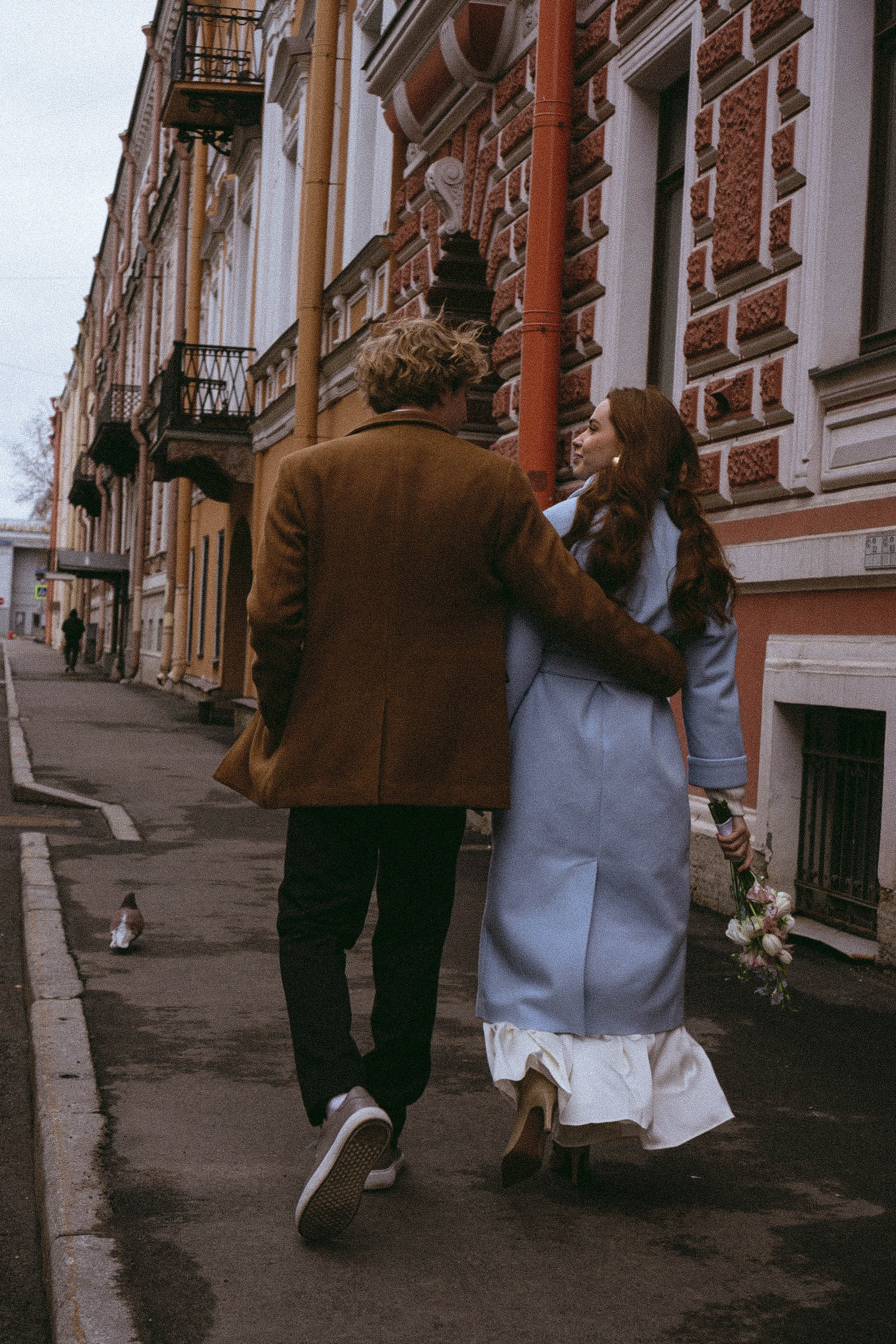 СВАДЕБНАЯ ПРОГУЛКА ПО ПЕТРОГРАДКЕ ВЕСНОЙ (ФОТОСЕССИИЯ ПАРЫ СВАДЕБНАЯ). Профессиональный фотограф, Санкт-Петербург — Виктория Богомолова