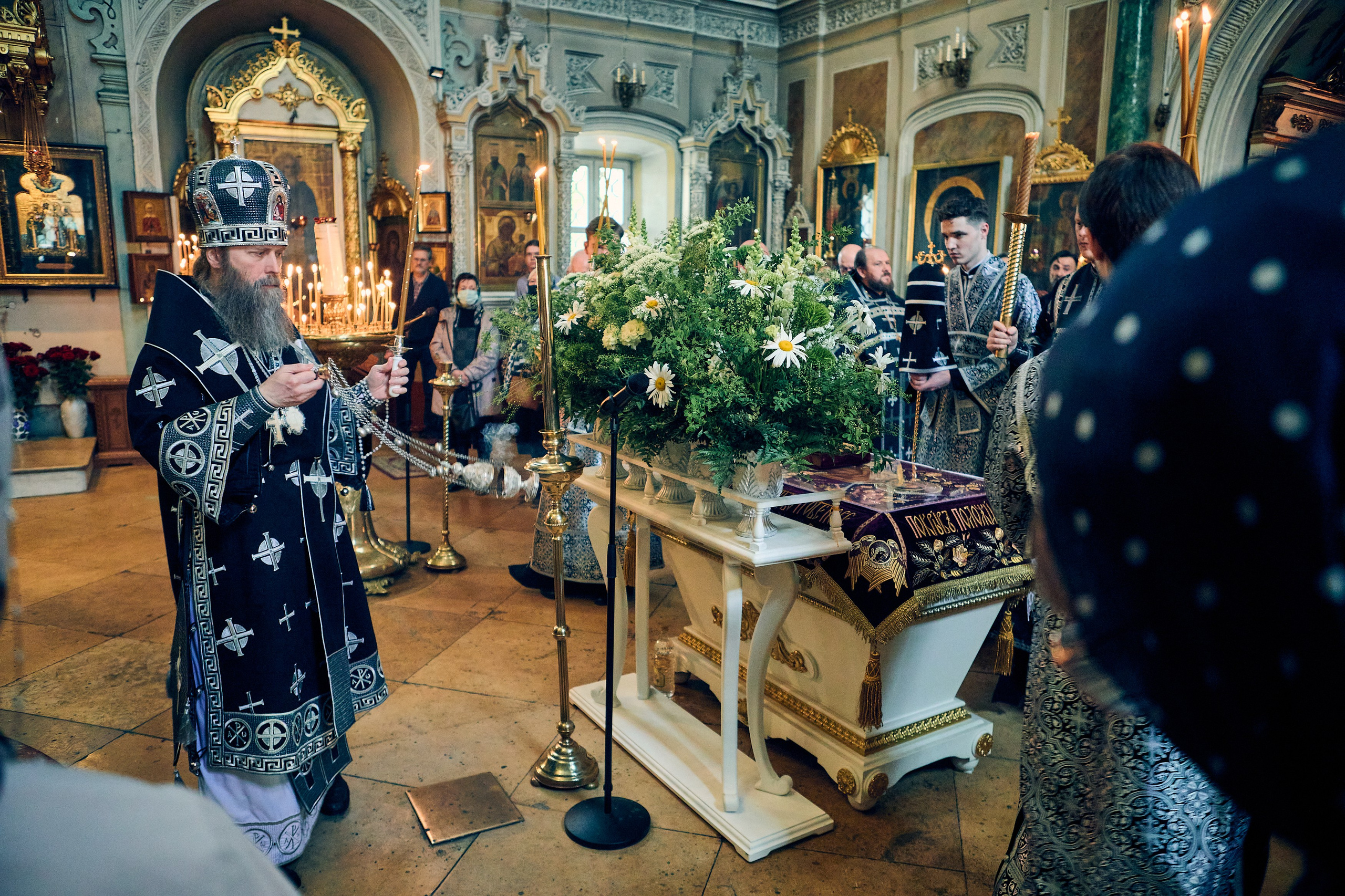 Утреня Погребение Спасителя. DMITRY MOISEENKO — фотограф, художник, топ-стилист