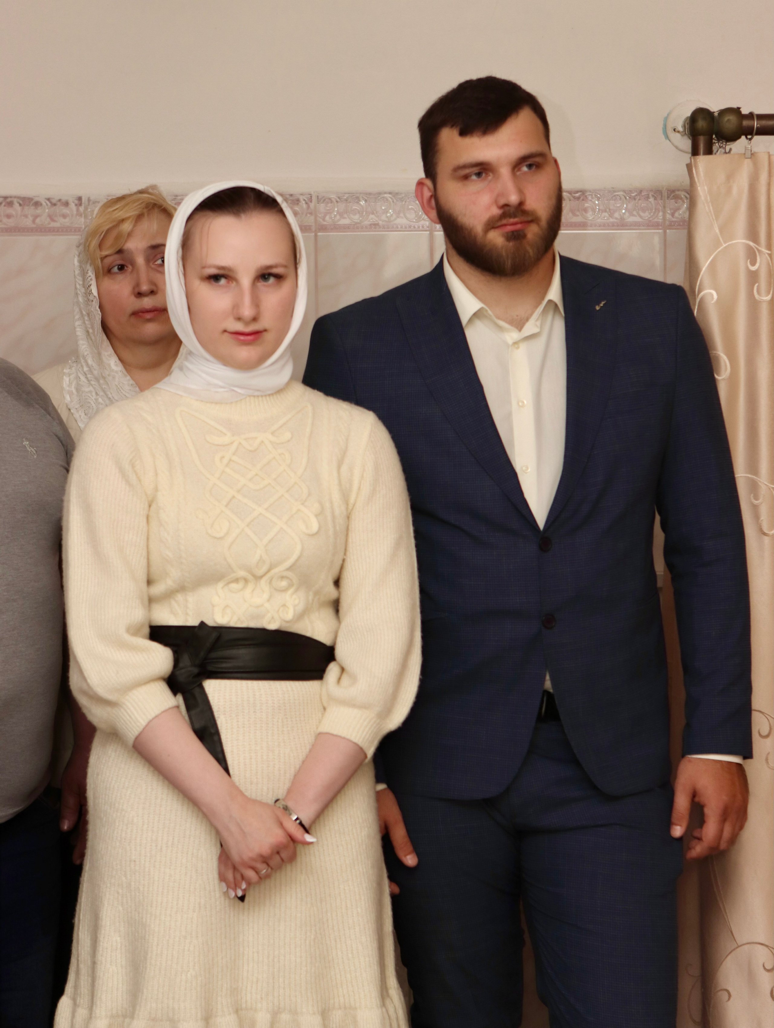 Анастасия и Вадим — крещение Виктории. Фотограф в Курске Смирнов Евгений