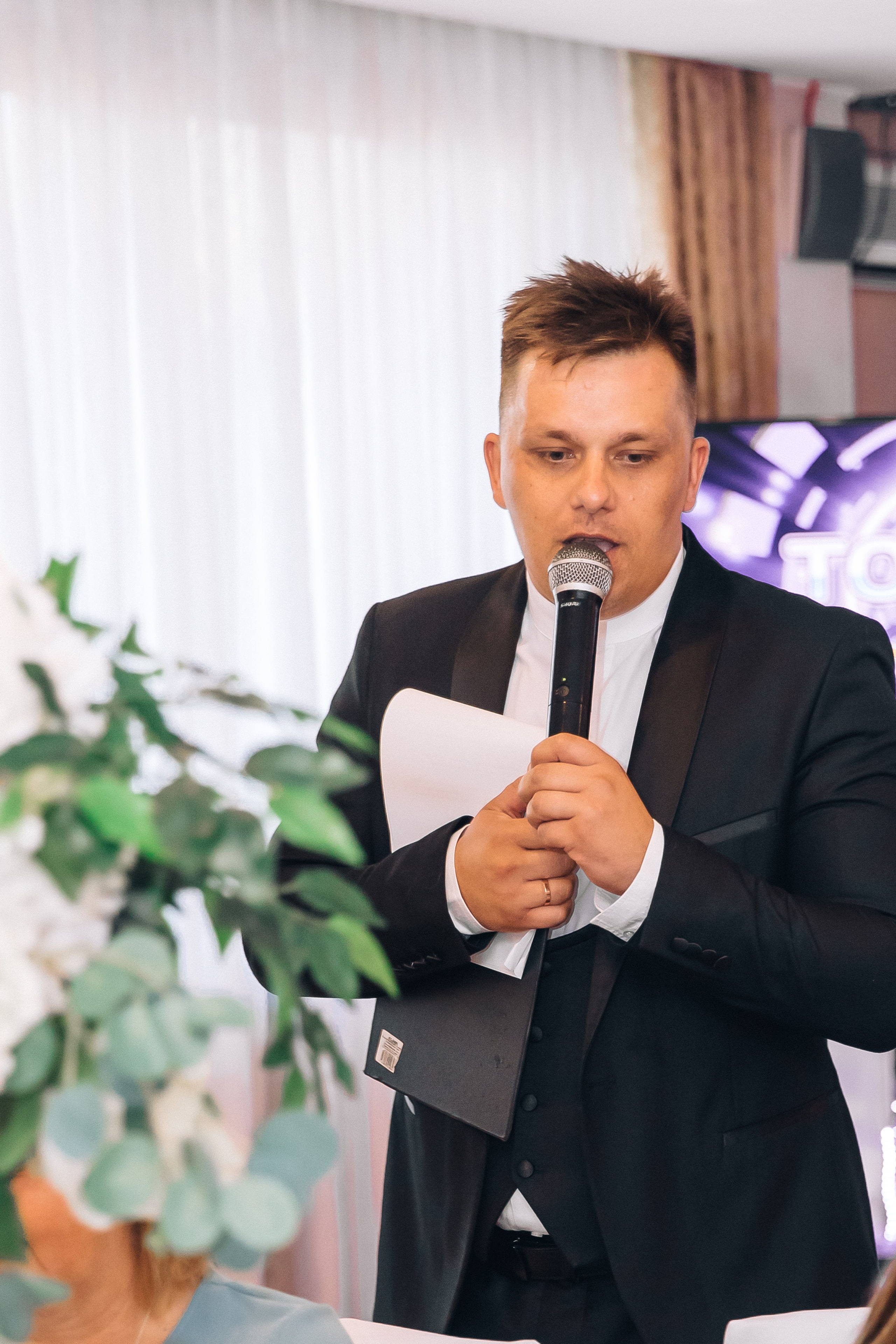 Юбилей. Ресторан Лада. Школьный и детский фотограф в Южно-Сахалинске Анастасия Лескова