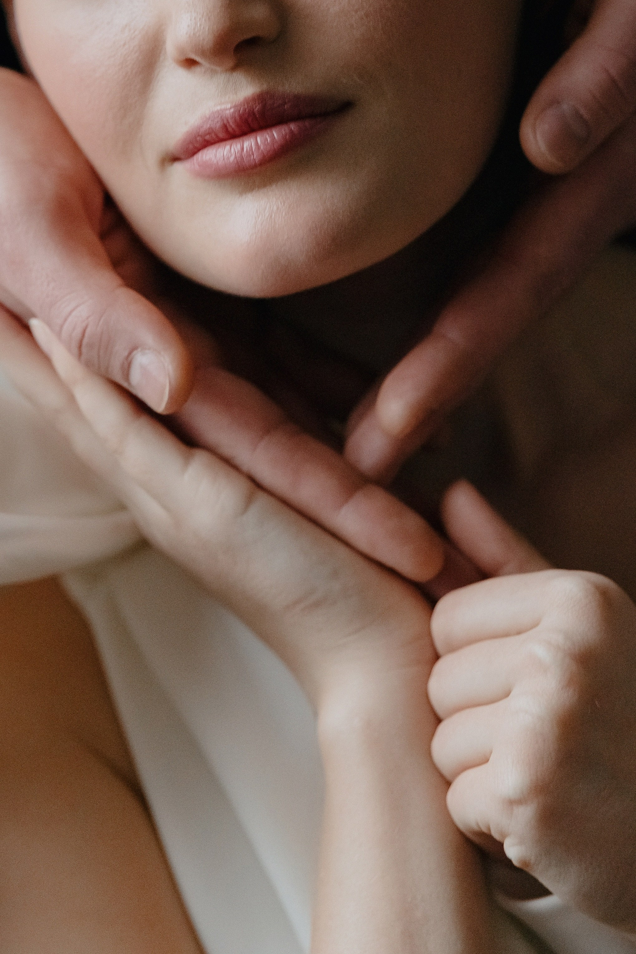 Свадебная фотосессия в гостинице Ленинградская. Свадебный фотограф Москва