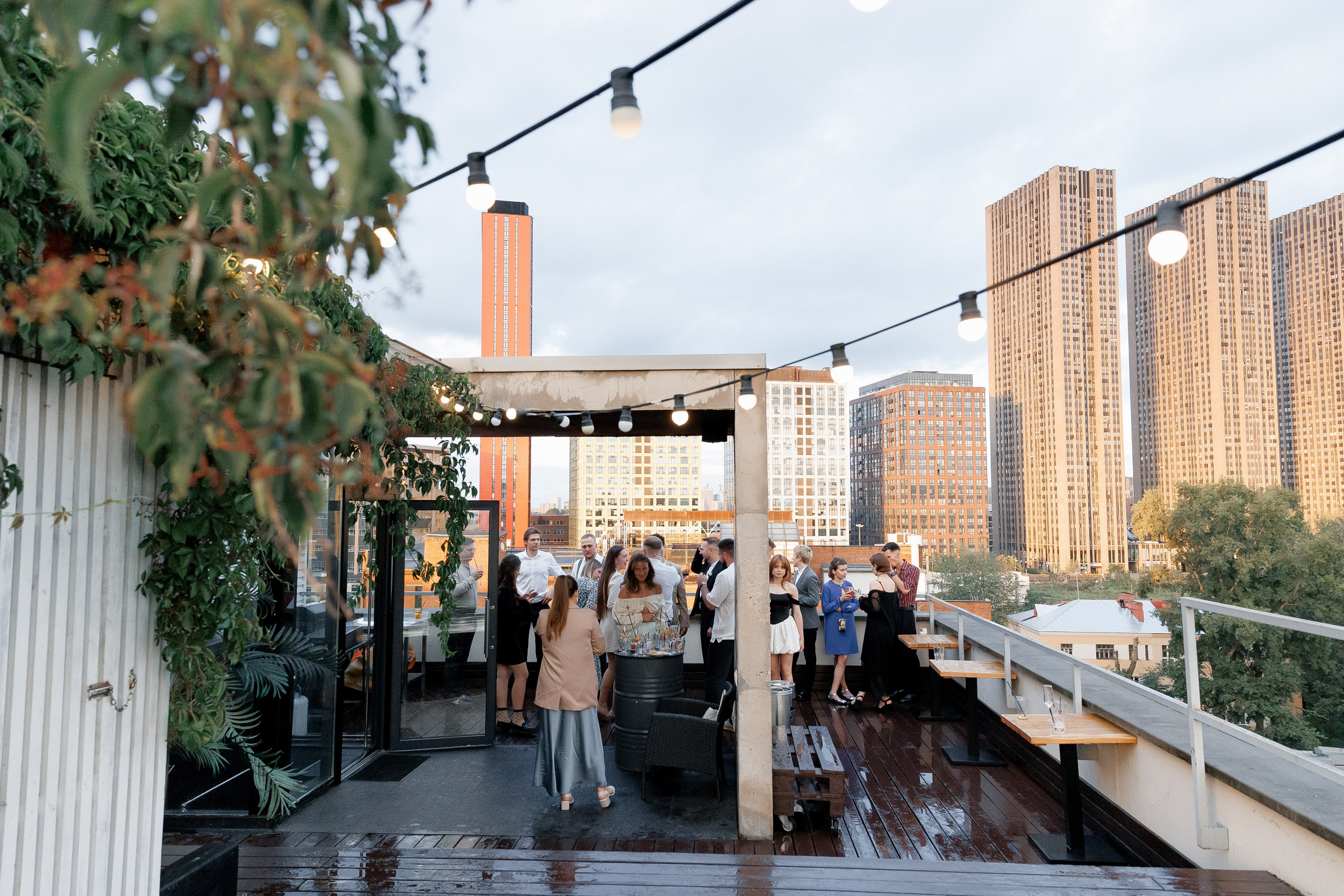 Свадебная вечеринка лофт Телескоп. Свадебный фотограф Домодедово Москва Катерина Алехина