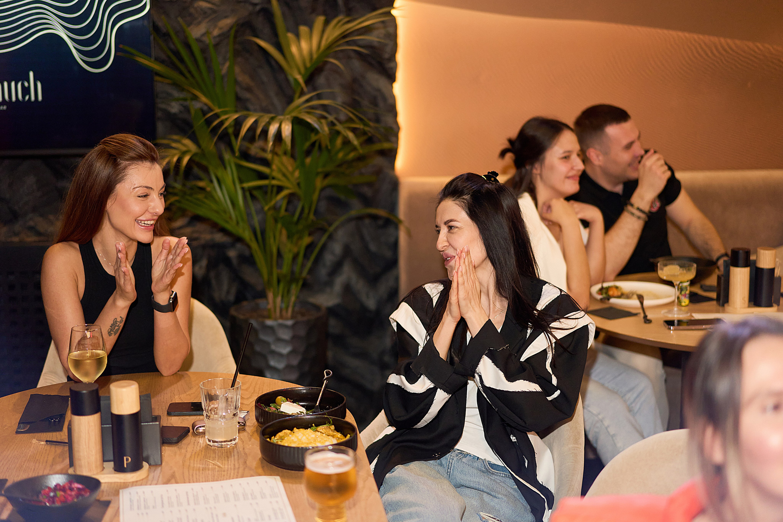 TOOMUCH LOUNGE BAR. Чумаков Алексей Фотограф|Видеограф свадебные, индивидуальные, семейные, репортаж