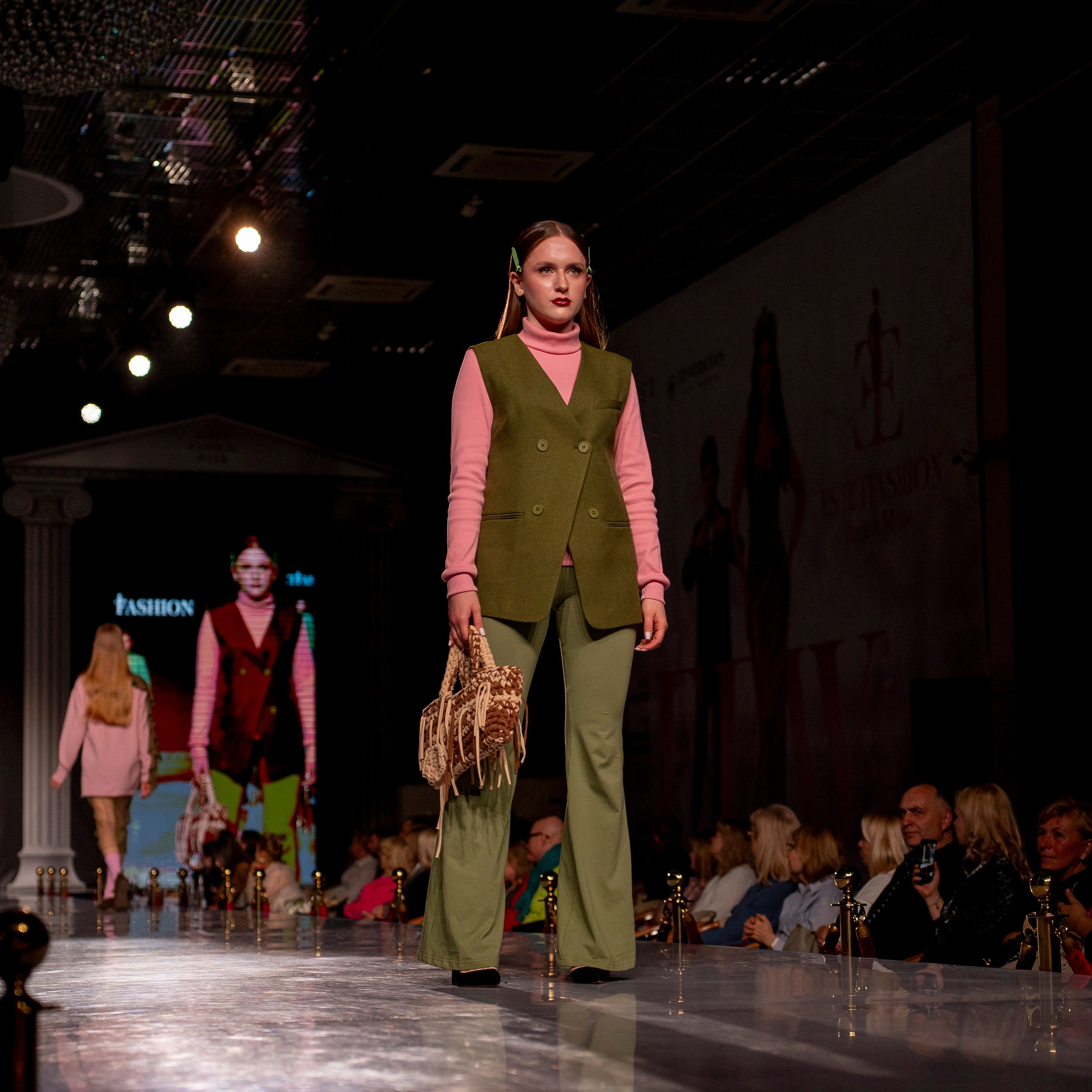 KATYA VIKHR. Фотограф москва московская область