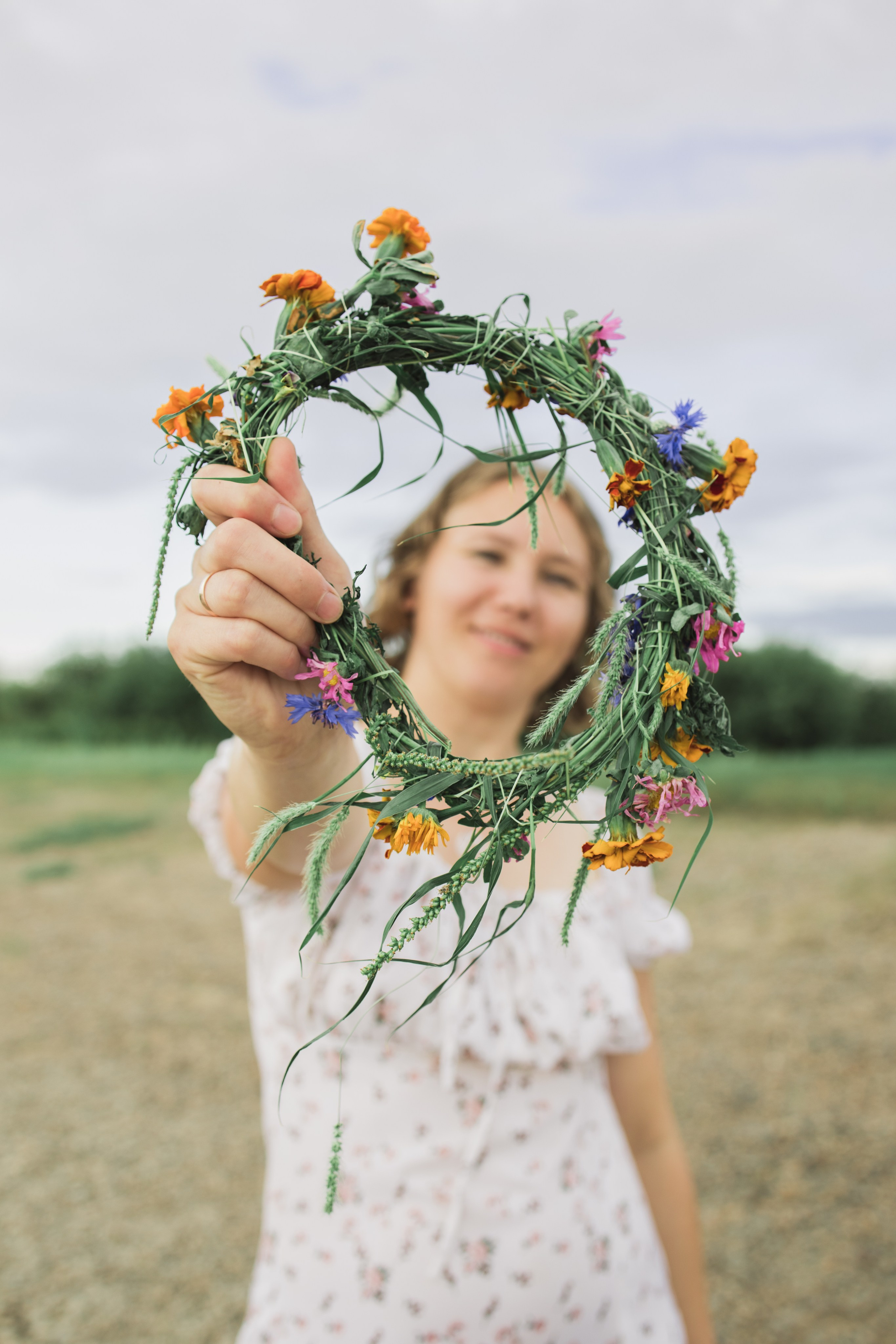 Анастасия, лето, озеро…. Фотограф Юлия Левандовская, п.Ясногорск
