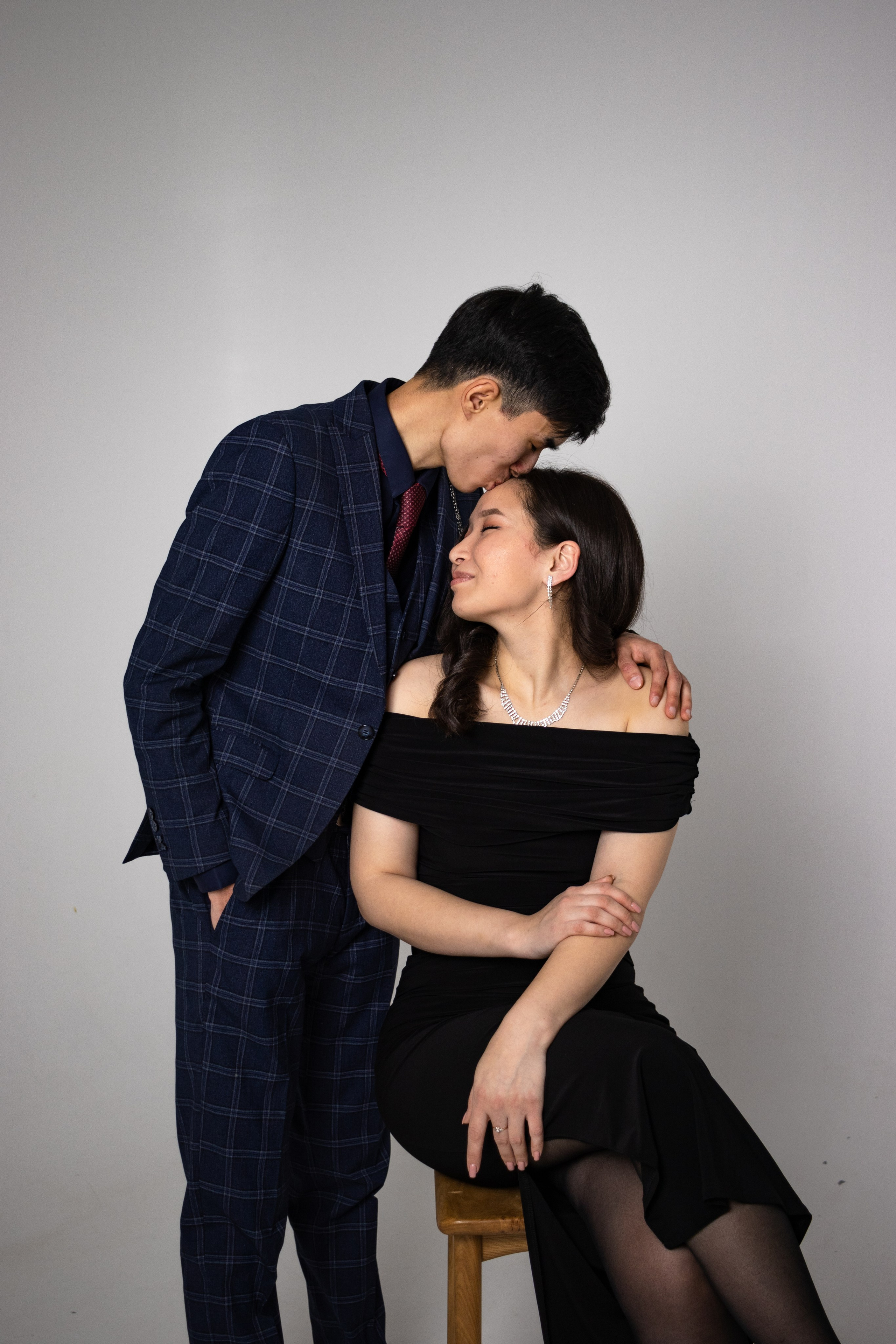 Студийная фотосессия. Фотограф в Астане, индивидуальная, семейная, домашняя фотосессия