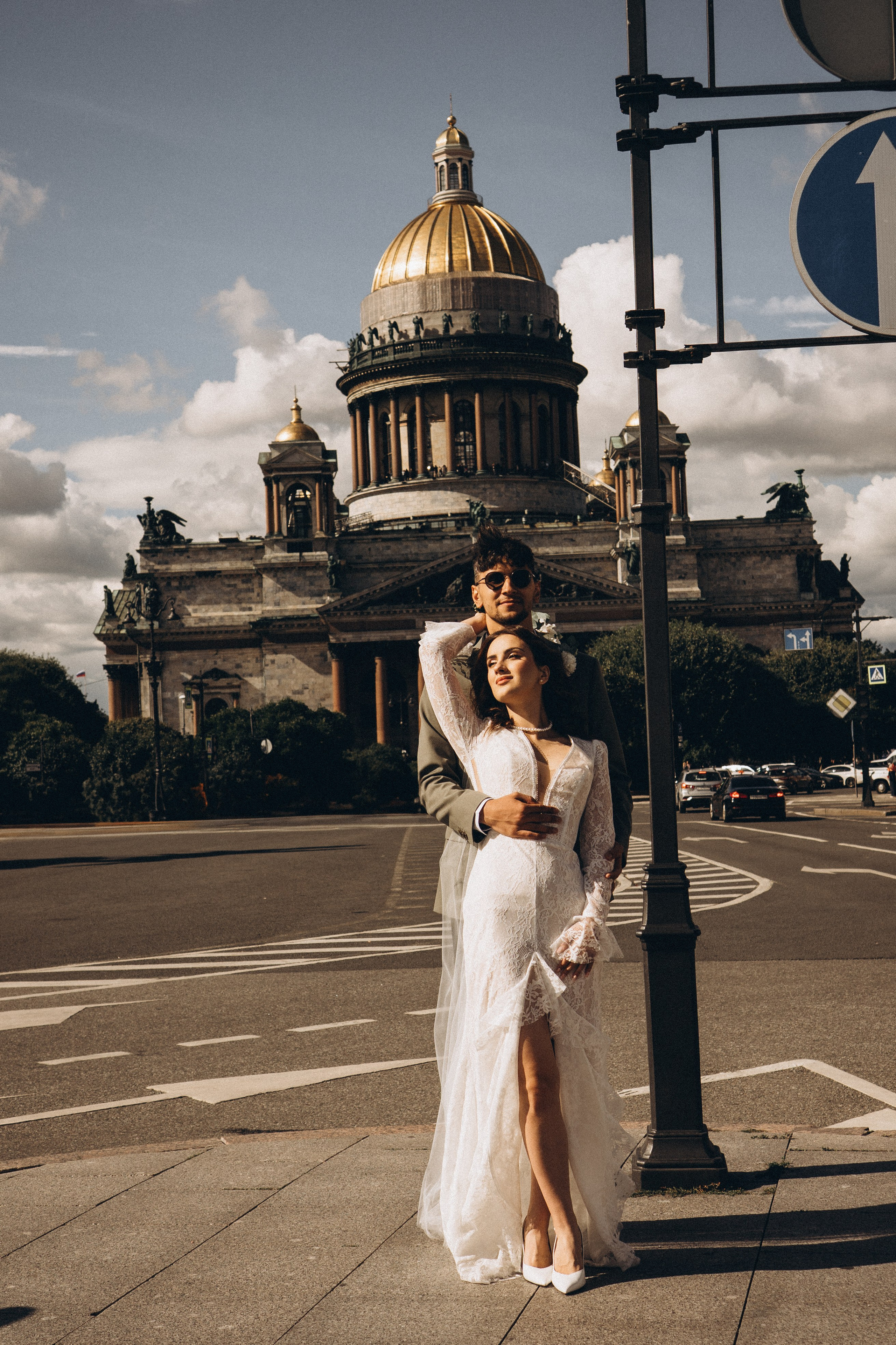 СВАДЕБНАЯ ПРОГУЛКА ВОЗЕ ИСАИКЕВСКОГО СОБОРА АСТОРИИ И ЗАКОНОДАЛЕТНОГО СОБРАНИЯ. Профессиональный фотограф, Санкт-Петербург — Виктория Богомолова