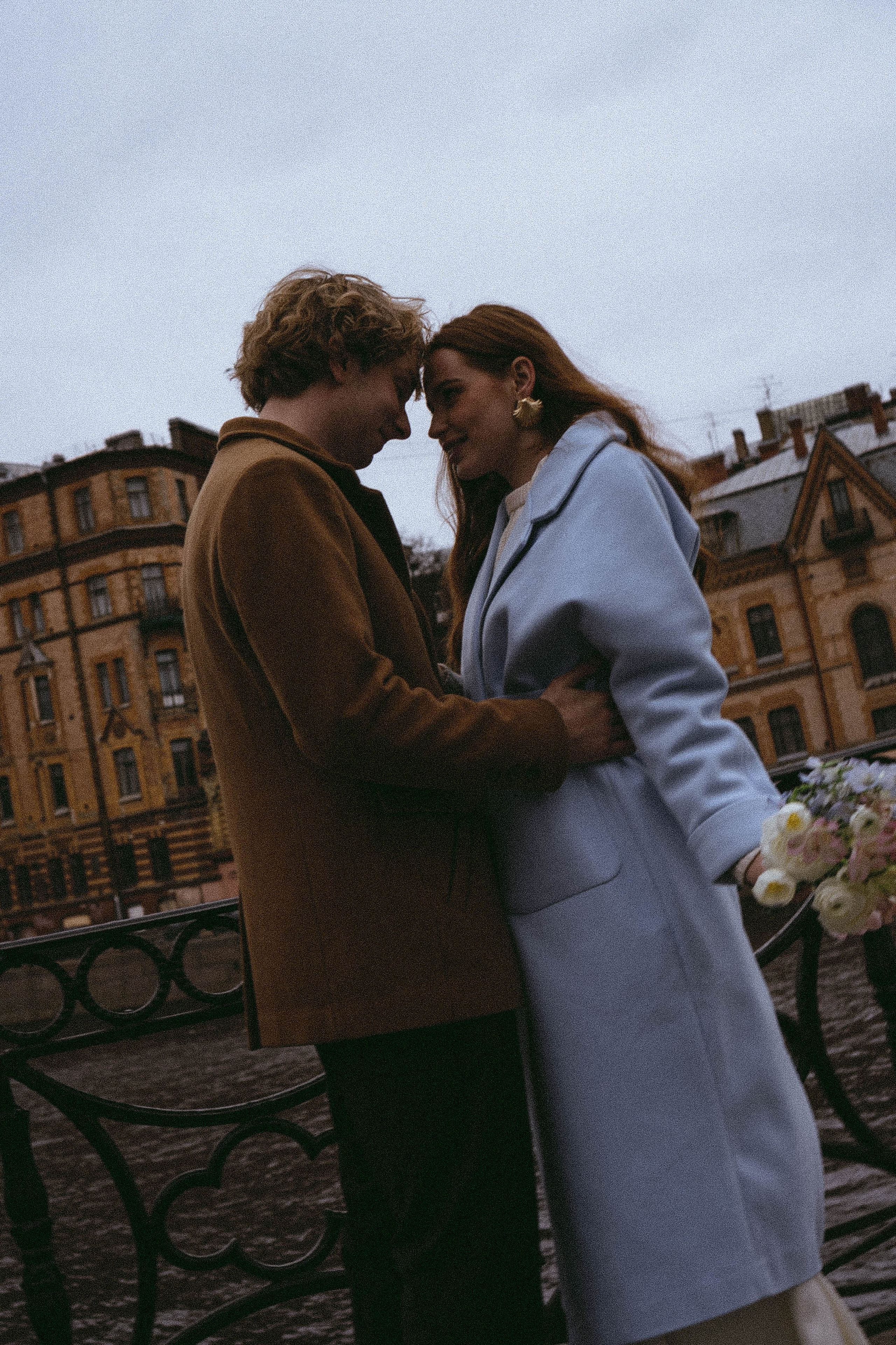 СВАДЕБНАЯ СЬЕМКА В ОТЕЛЕ. СБОРЫ ЖЕНИХА И НЕВЕСТЫ И ТАКЖЕ ТОР И ПОДГОТОВКА К ПРОГУЛКЕ И ПРОГУЛКА ПО ПЕТРОГРАДКЕ. Профессиональный фотограф, Санкт-Петербург — Виктория Богомолова