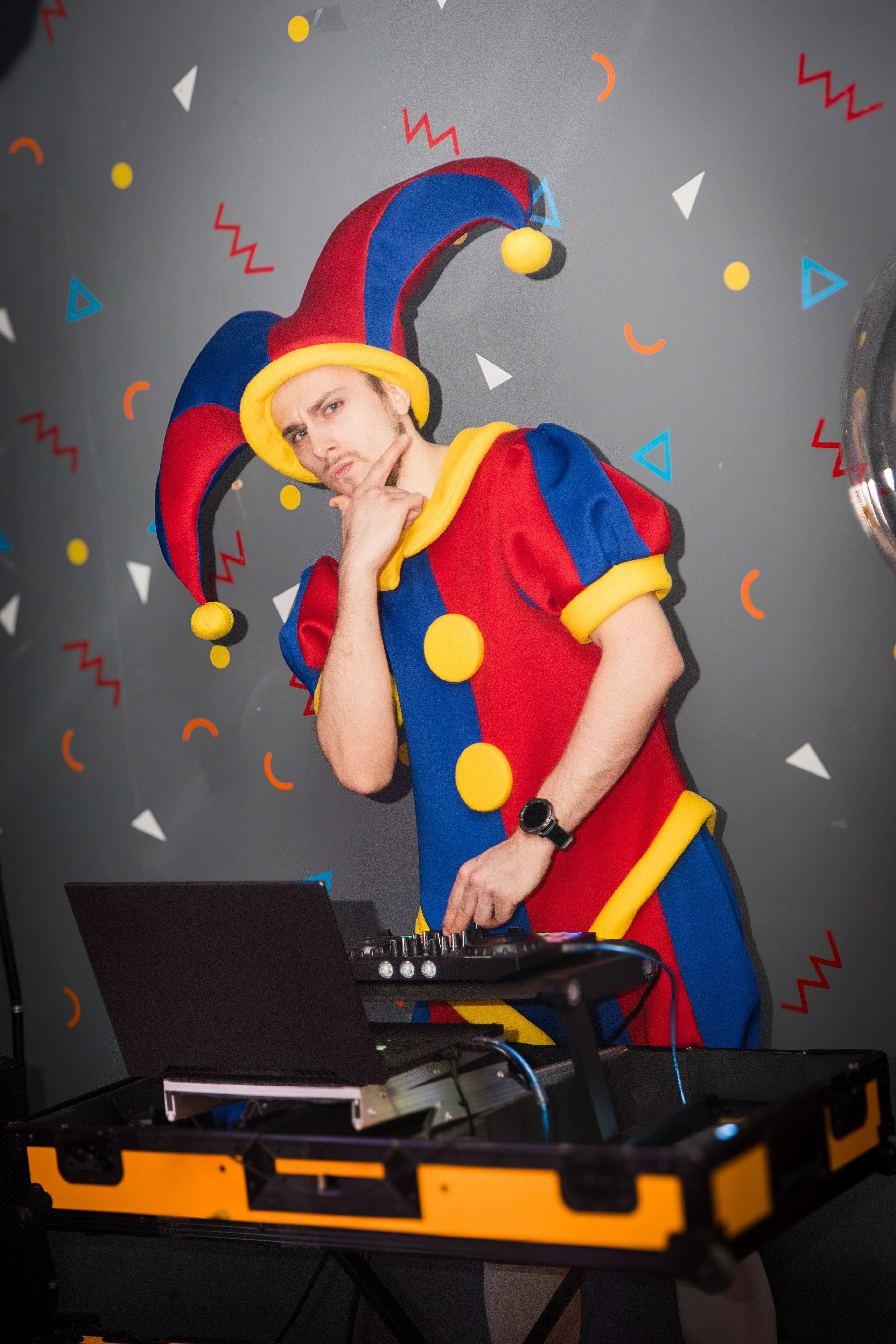 Арлекину 18 лет. Детский фотограф видеограф в Хабаровске Михаил Орлов