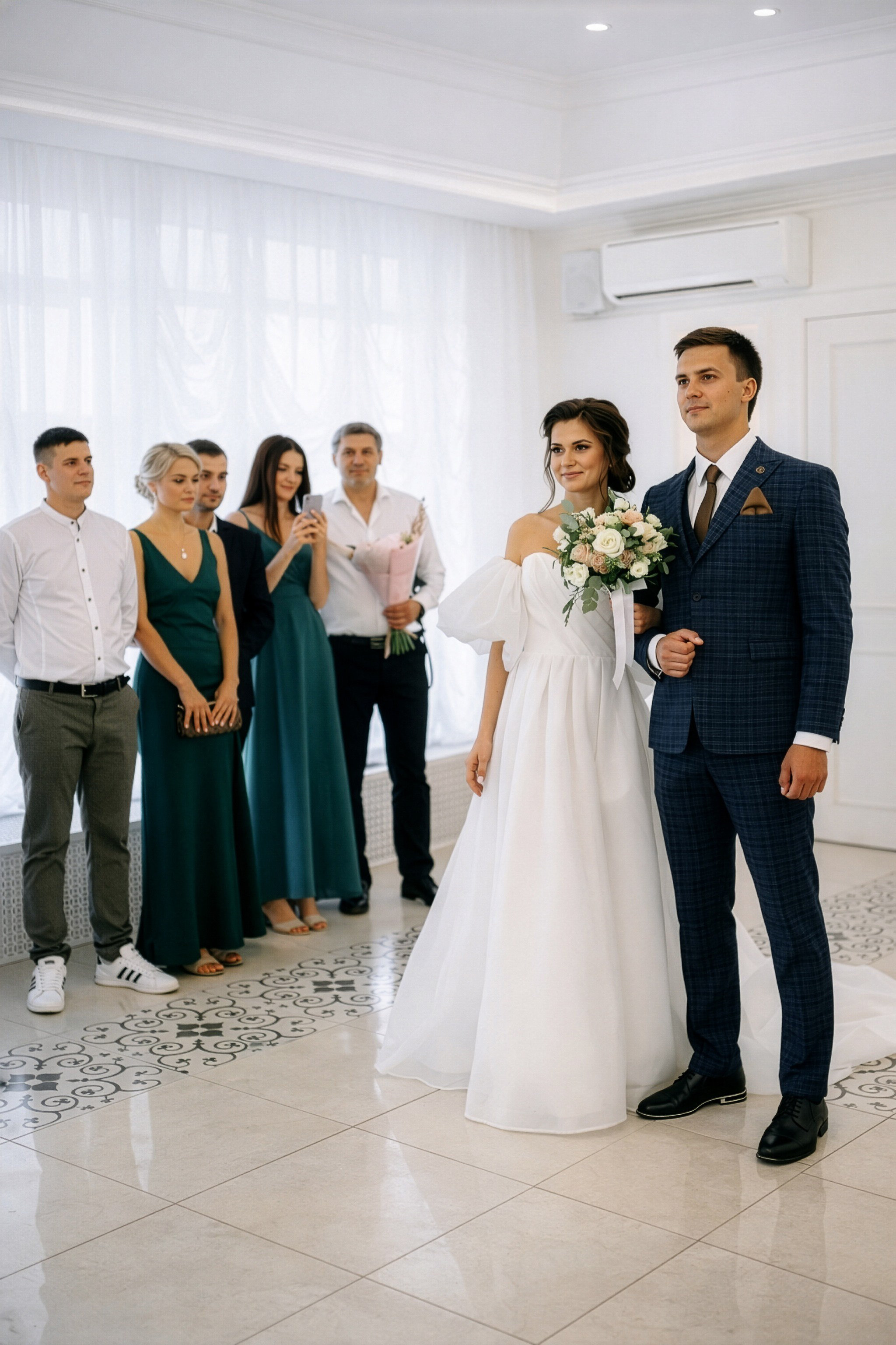 Свадебный фотограф в Екатеринбурге — Полный день Юрия и Эллы в загородном отеле. Фотограф Дмитрий Судаков — Свадебная и репортажная съемка в Екатеринбурге и Москве