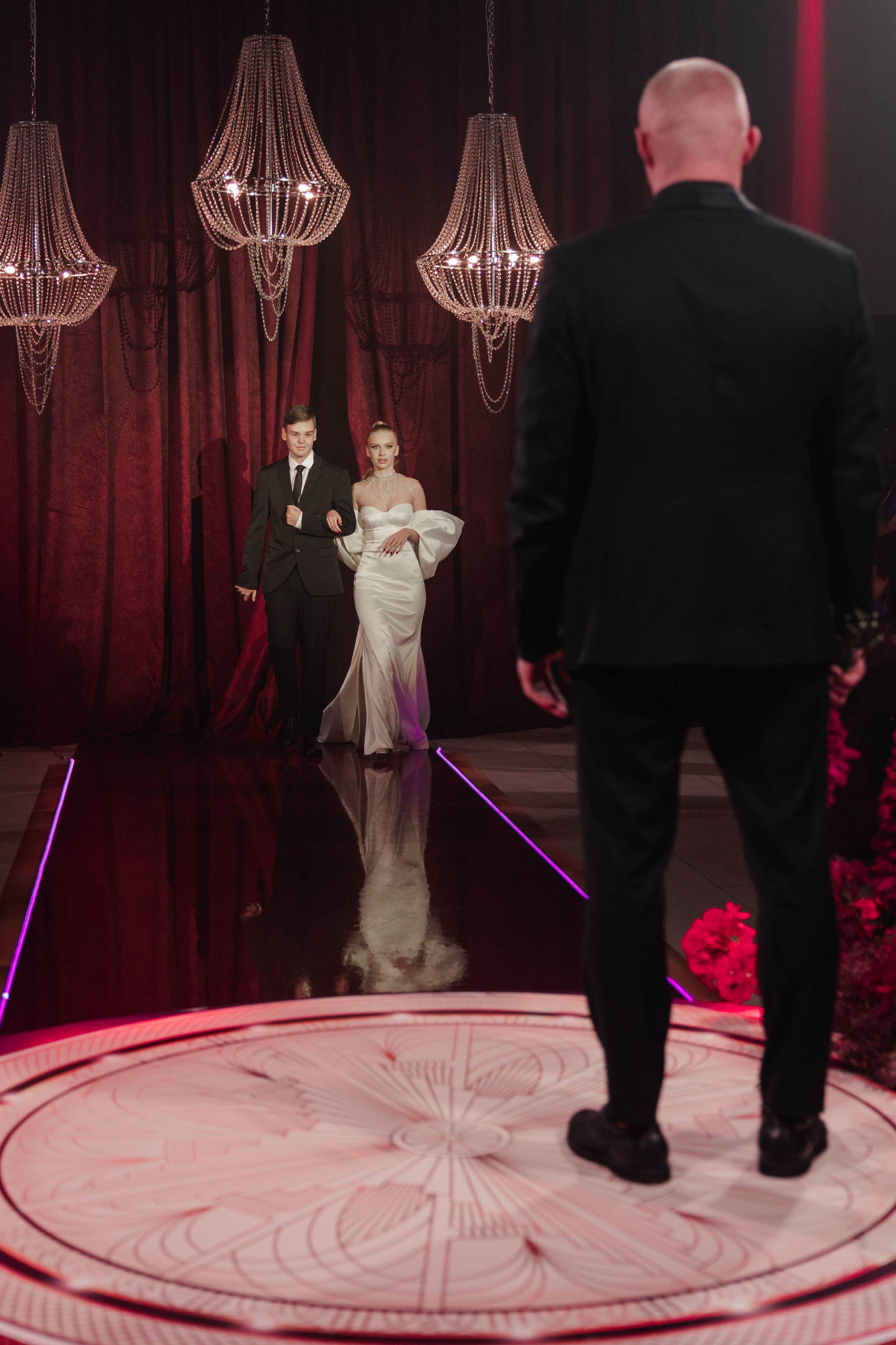 Ставка на ЛЮБОВЬ. Свадебный фотограф Воронеж Москва СПБ