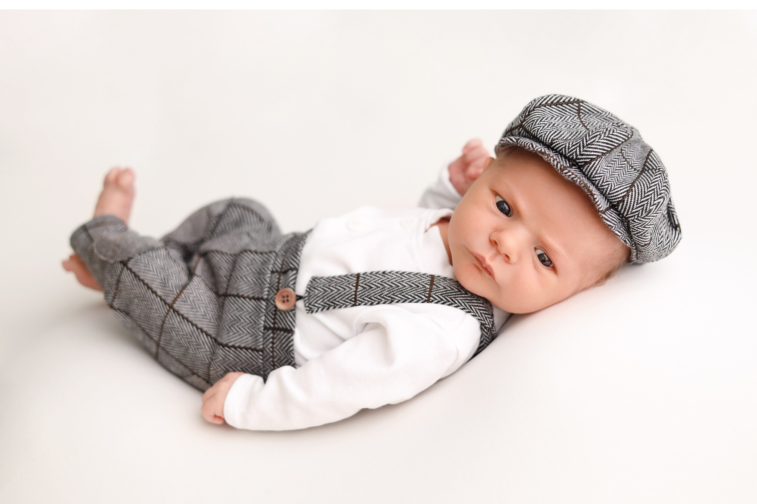 Ньюборн съемка Мирона. Фотограф новорожденных в Бутово. Фотограф новорожденных Москва. Ньюборн фотограф Москва