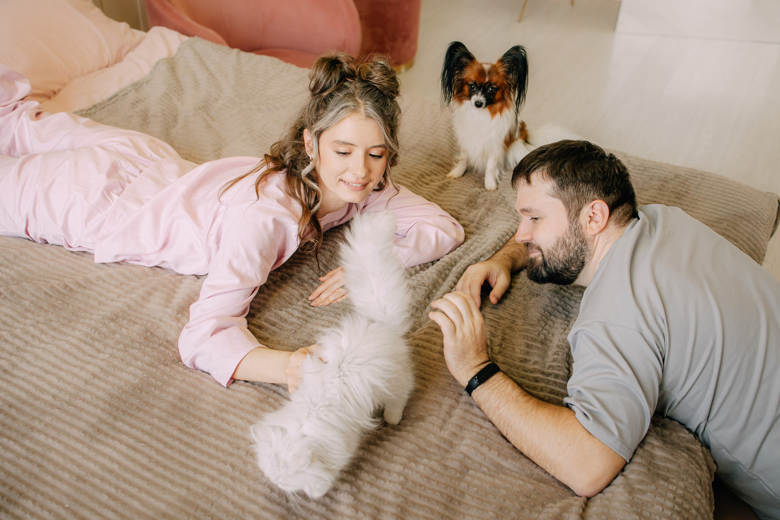 Султан, Мэй Мэй и Шанталь и их семья